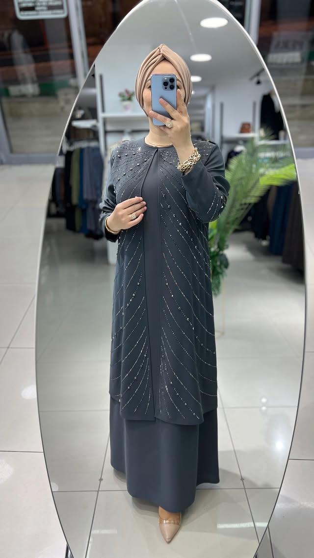 8504 Abaya