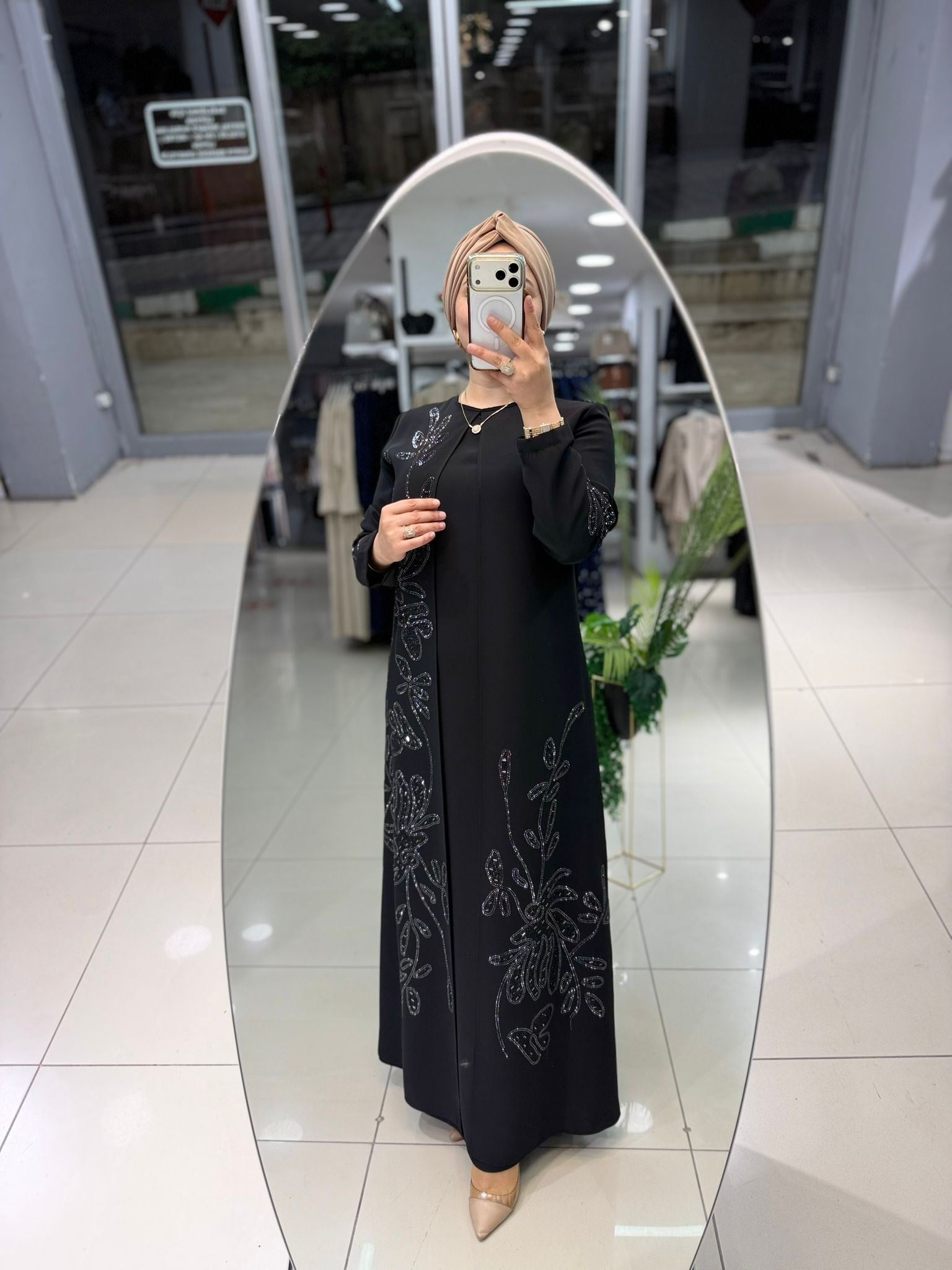 8507 Abaya