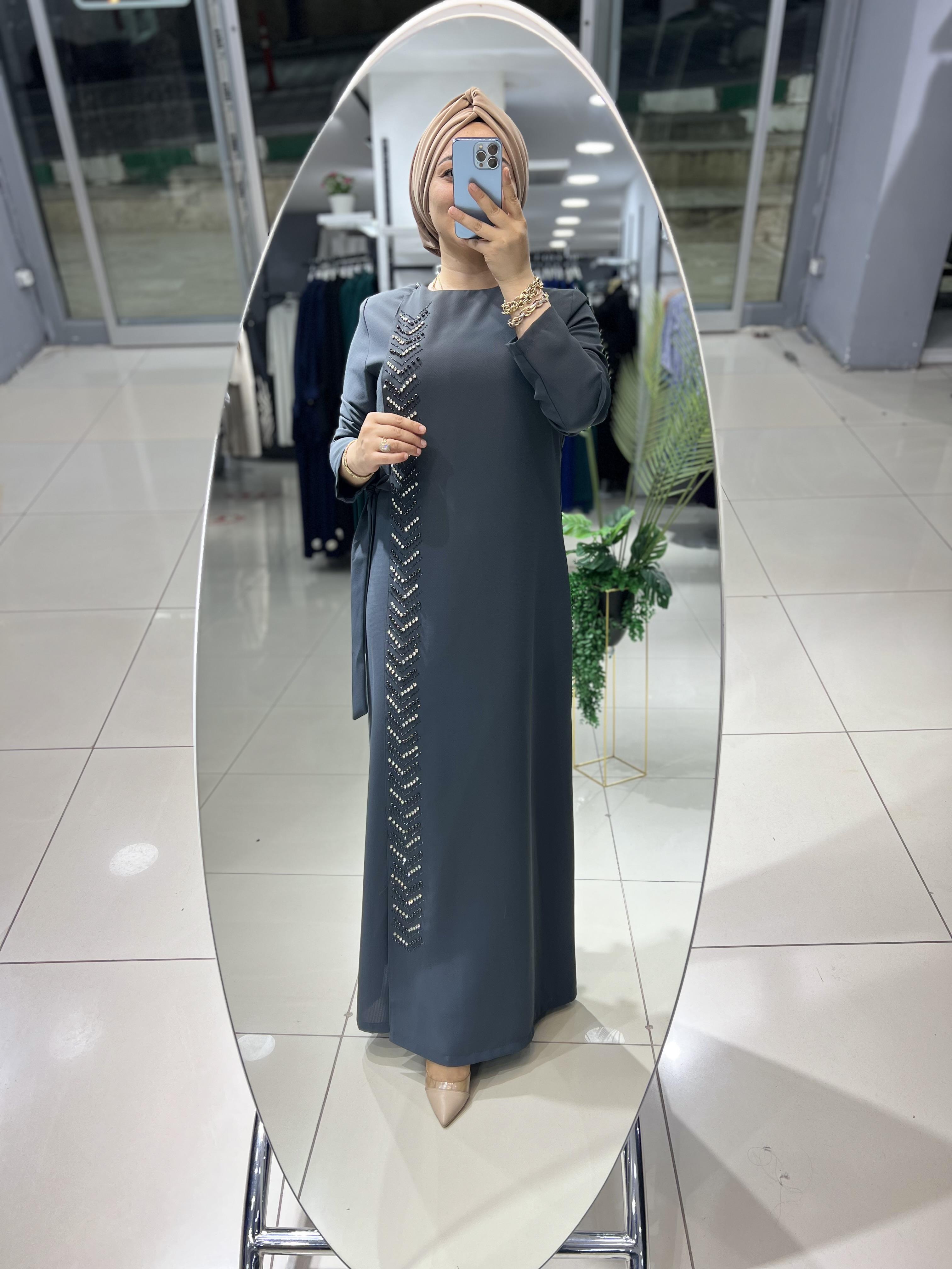 24293 Abaya ferace