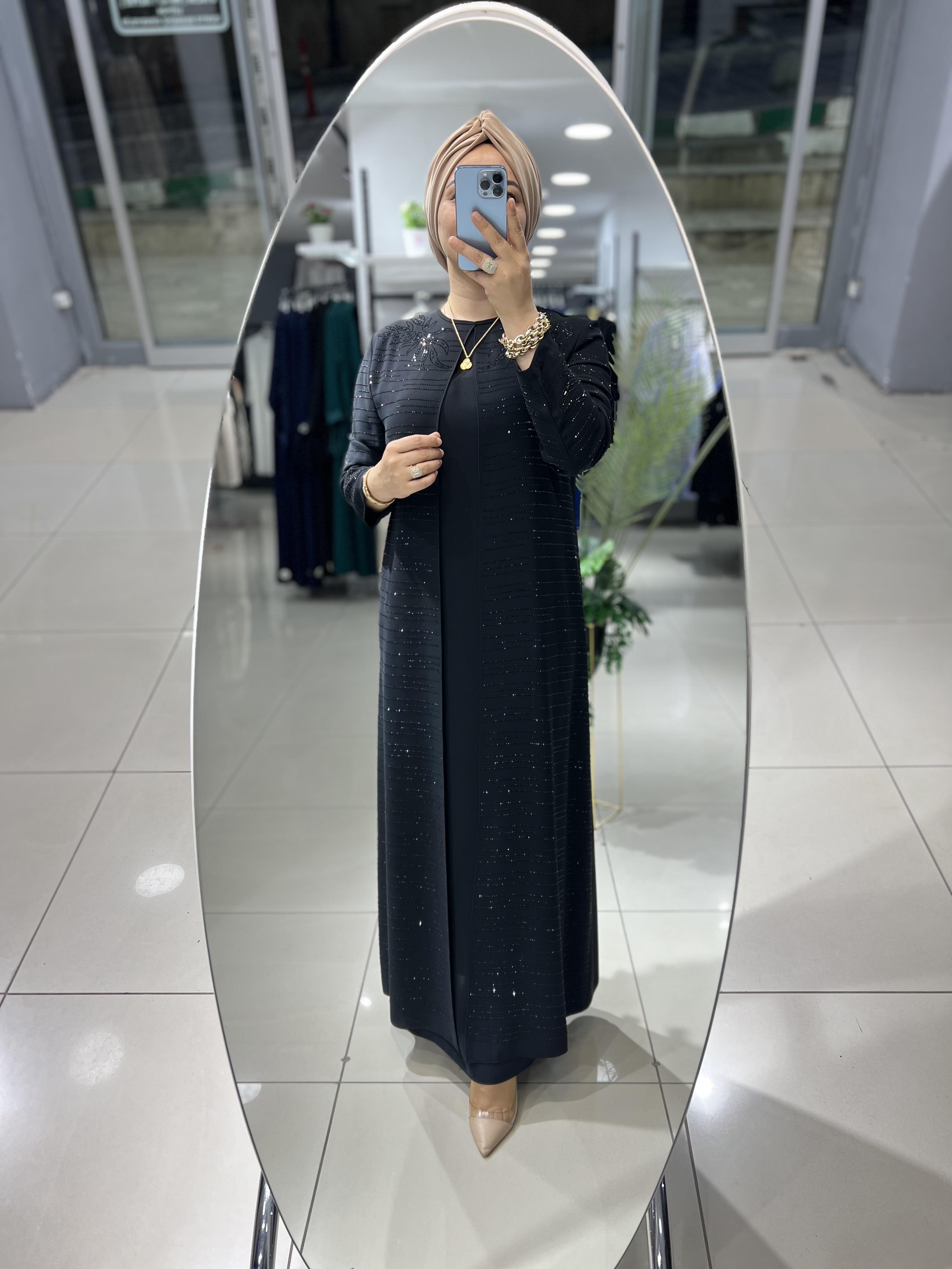 3107 Abaya