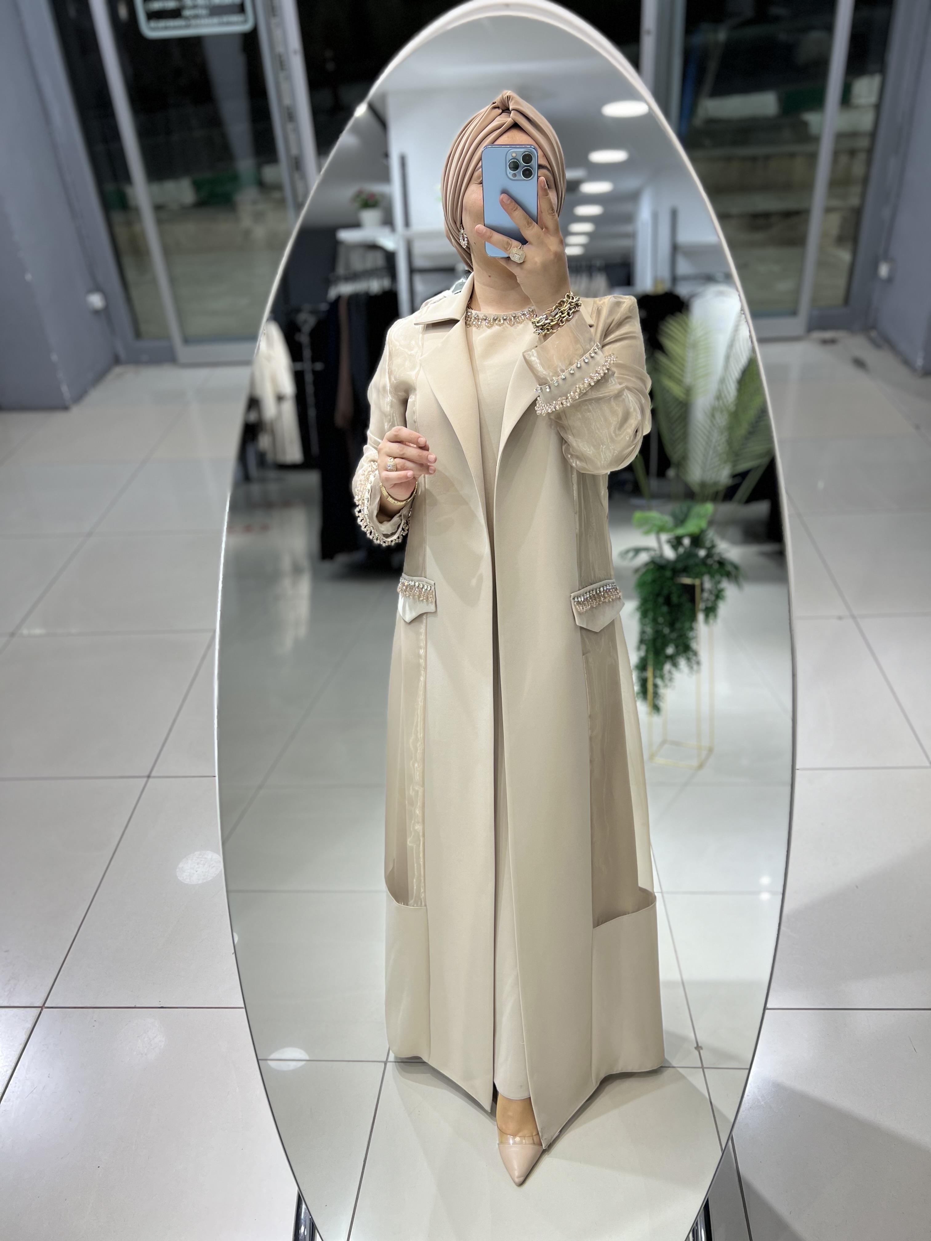 3127 Abaya 
