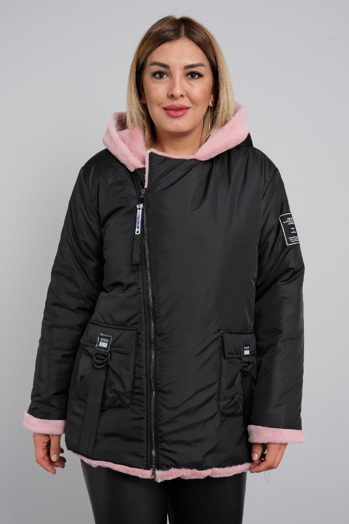 İçi kürklü, önü fermuarlı, cepli ve kapşonlu kısa kadın mont