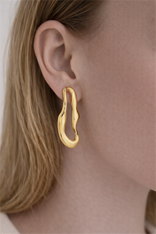 Gold Figürlü Küpe