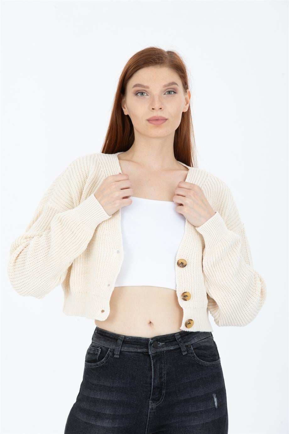 Düğme Detaylı Oversize Crop Hırka Krem
