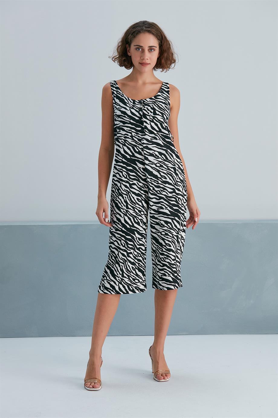 Zebra Desen Askılı Kısa Krep Tulum