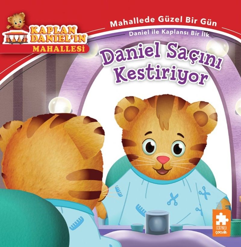 Daniel Saçını Kestiriyor