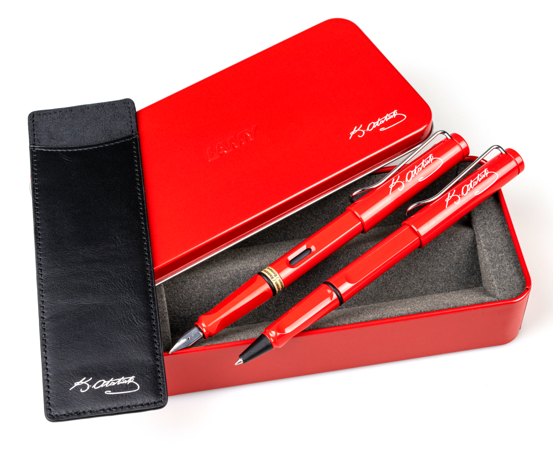 Lamy 2'li Safari Kırmızı Dolma&Roller Kalem Atatürk İmzalı Kırmızı Metal Kutulu ve Siyah Deri Tekli Deri Kılıf Seti