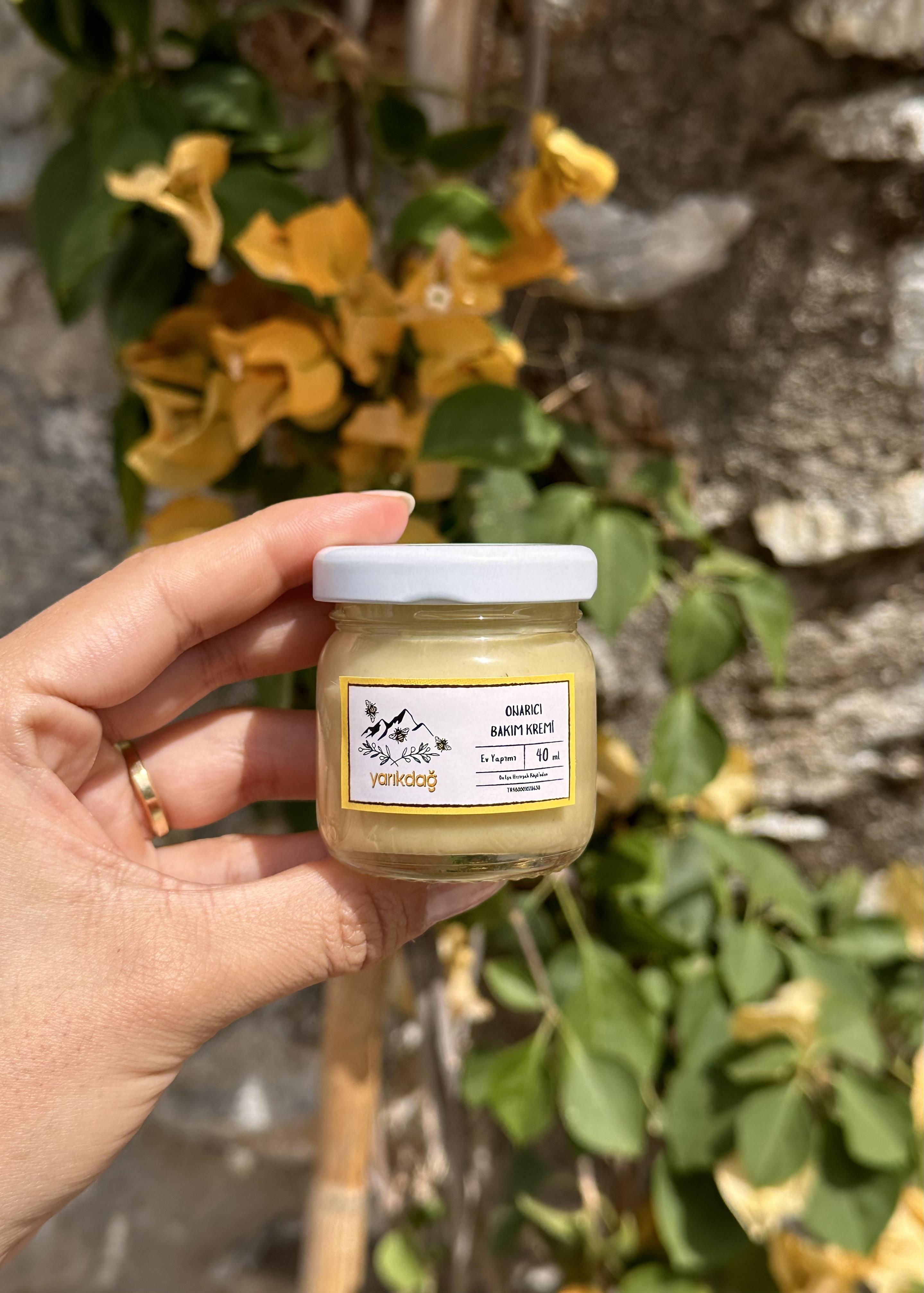 Propolis-Balmumu-Zeytinyağı Onarıcı Bakım Kremi 40ml