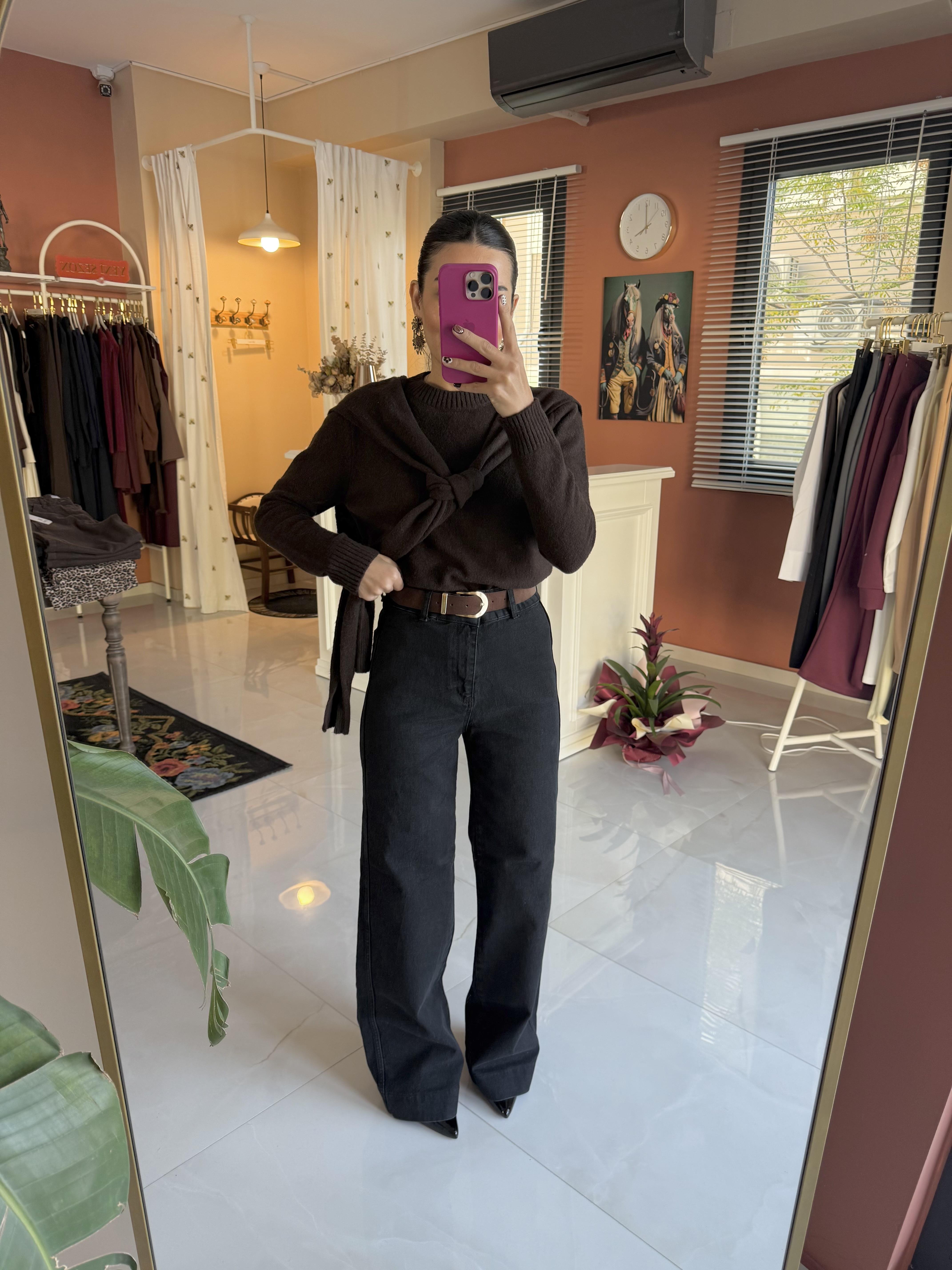 Antrasit Siyah Cepsiz Kemerli Pantolon