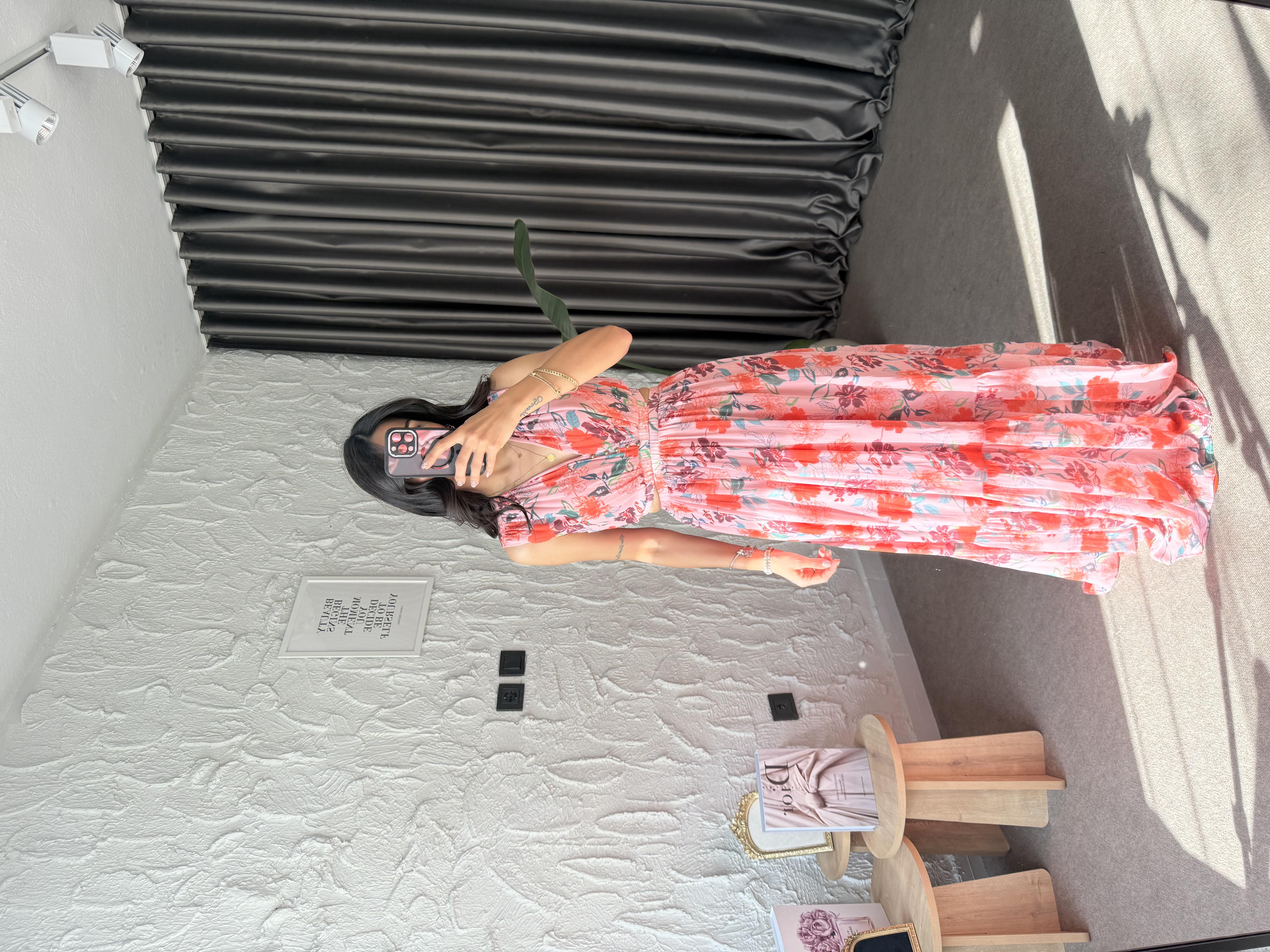 Bel Dekolteli Çiçekli Şifon Elbise