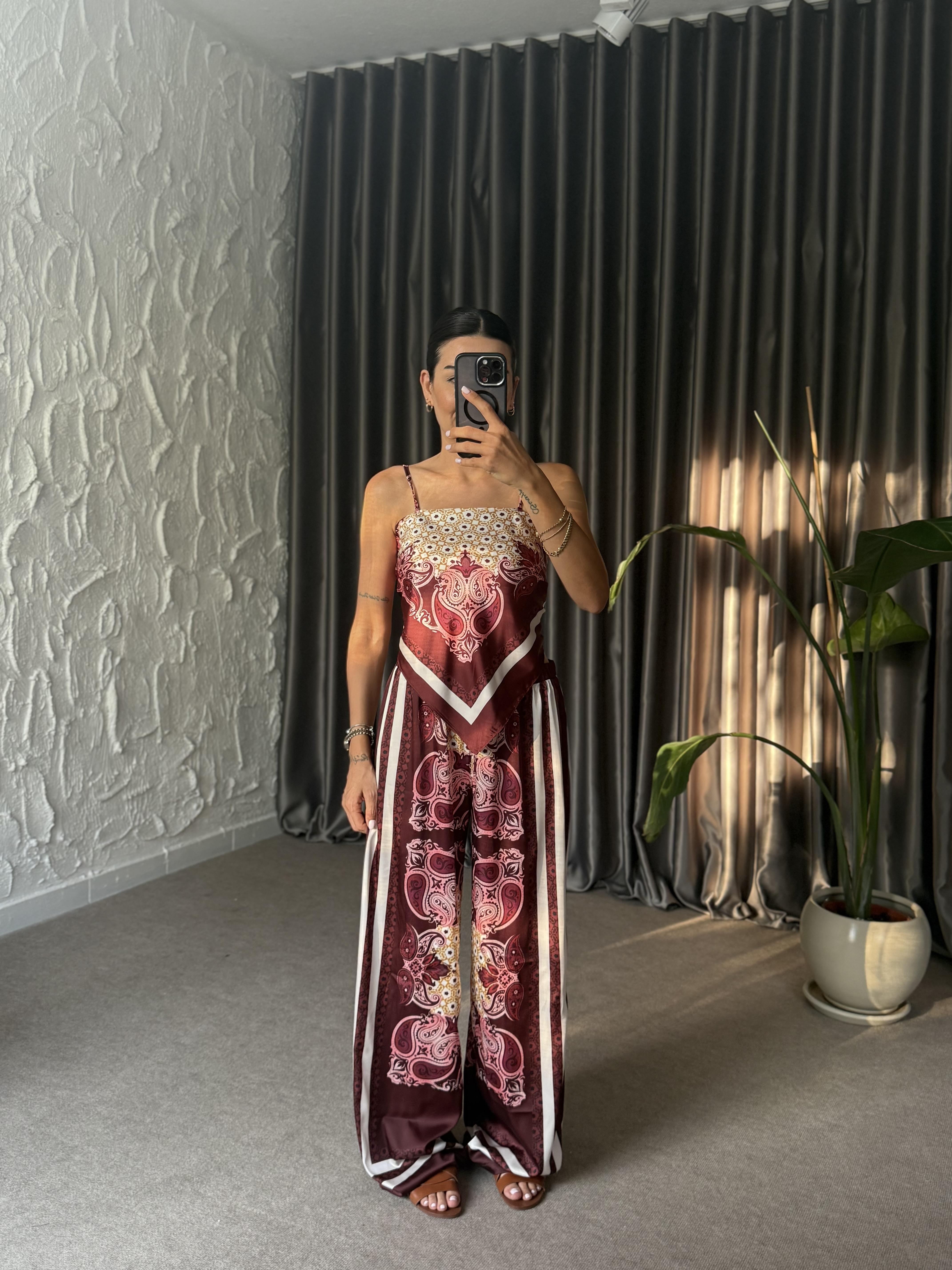 Bordo Desenli Arkadan Bağlamalı Bluz Pantolon