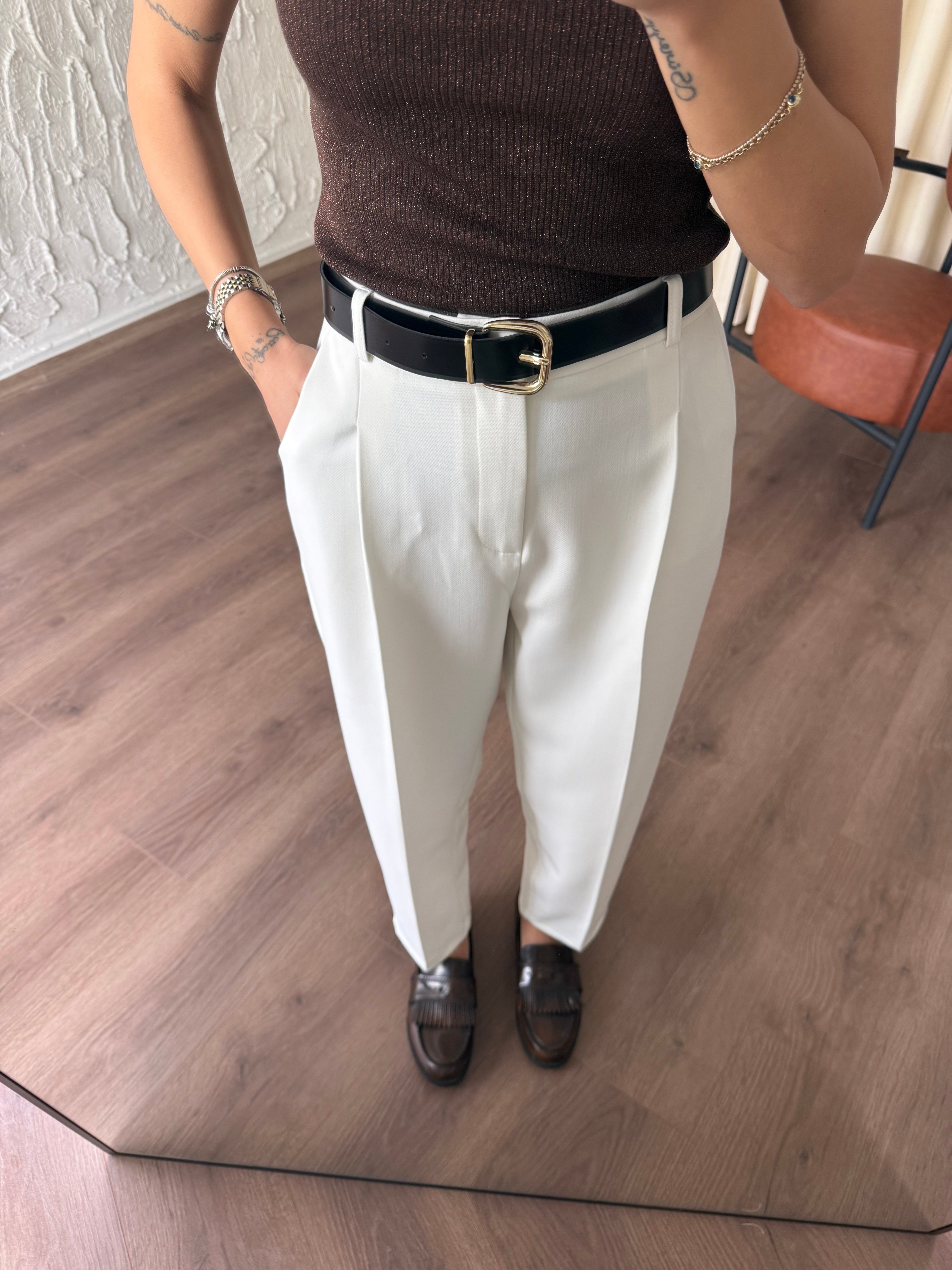 Ekru Havuç Kesim Kumaş Pantolon