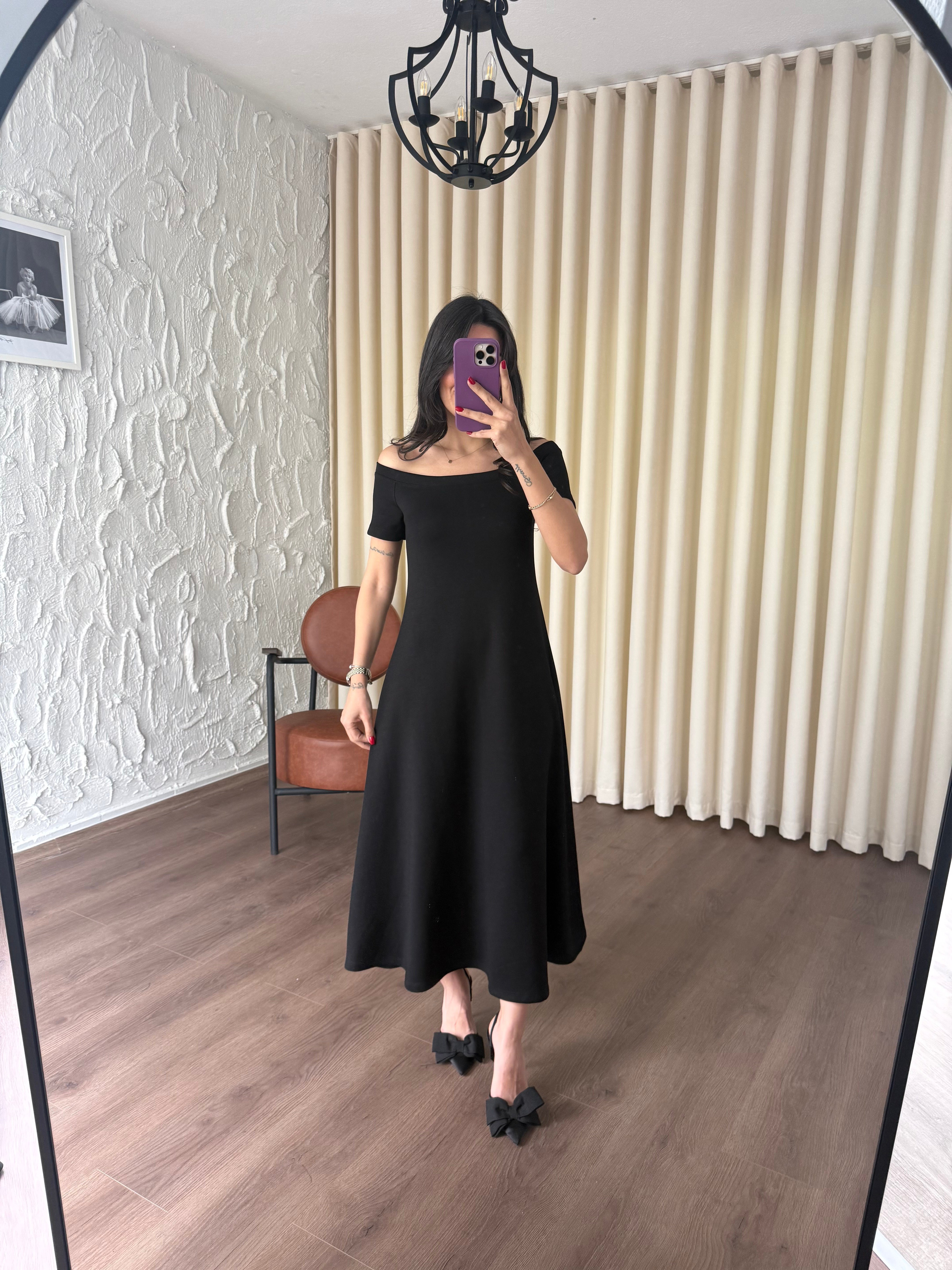 Grace Madonna Yaka Siyah Elbise