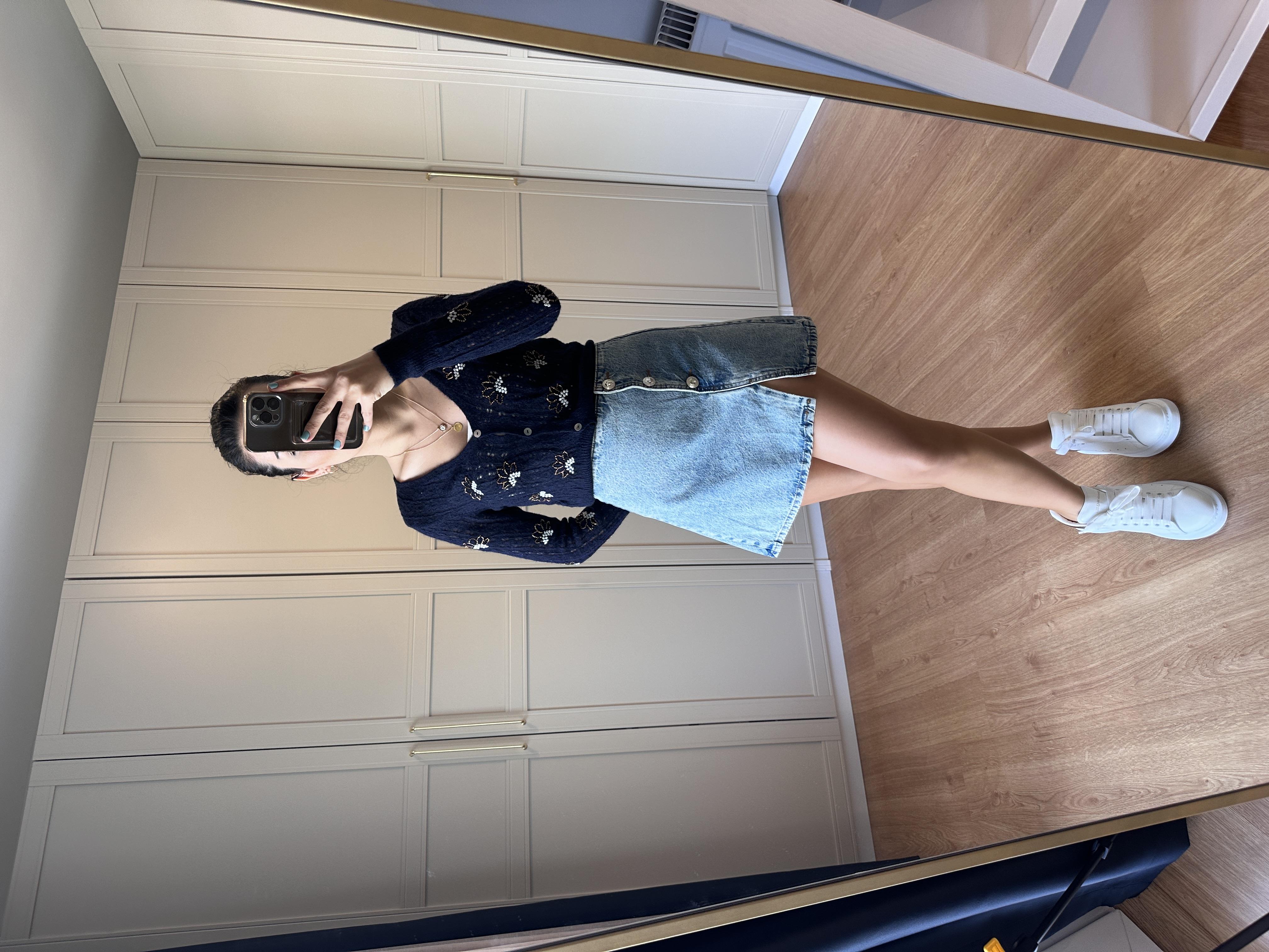 Gümüş Düğmeli Kot Etek