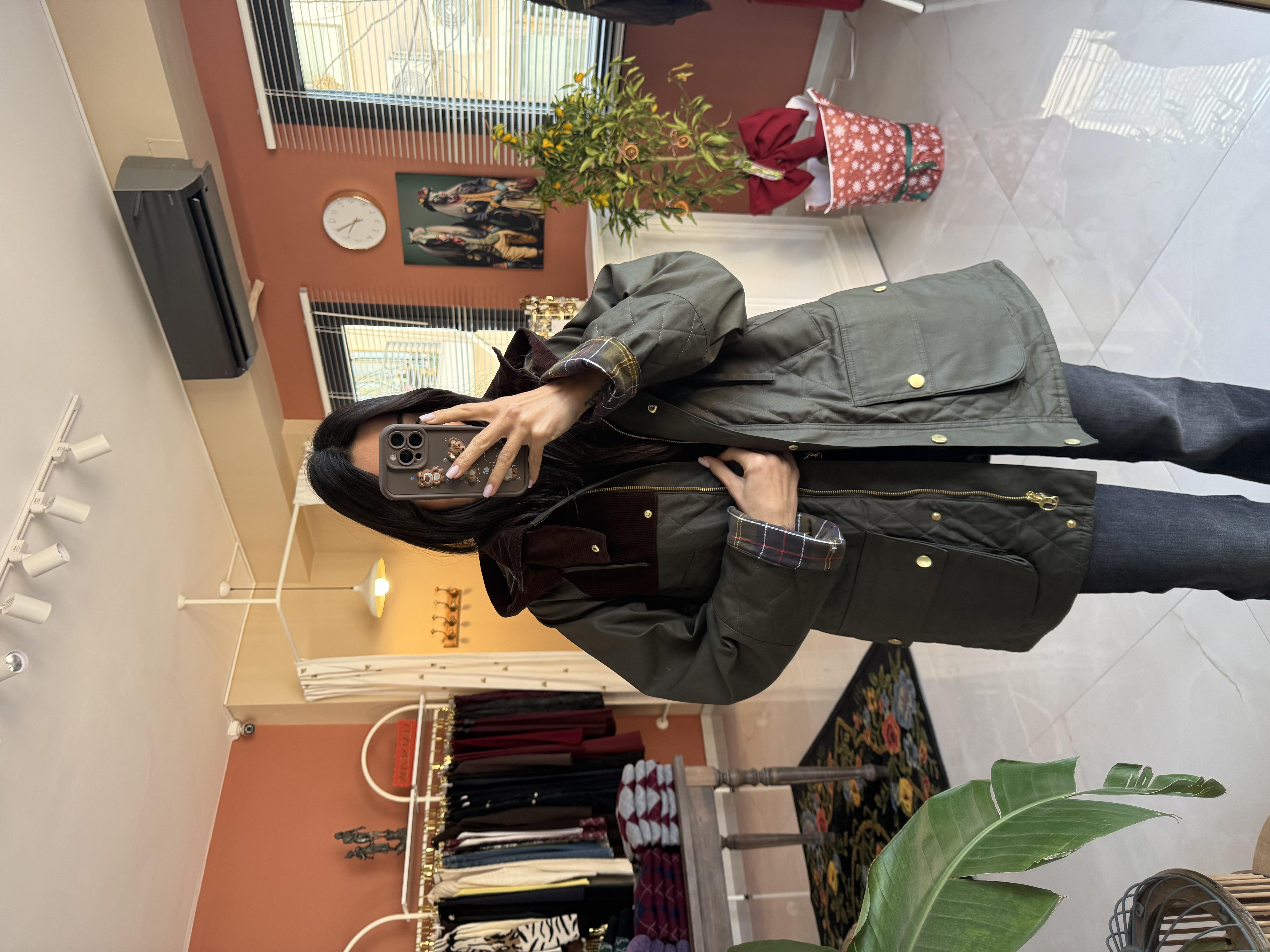 Haki Yağlı Dokuda Ekoseli Marka Model ceket Mont