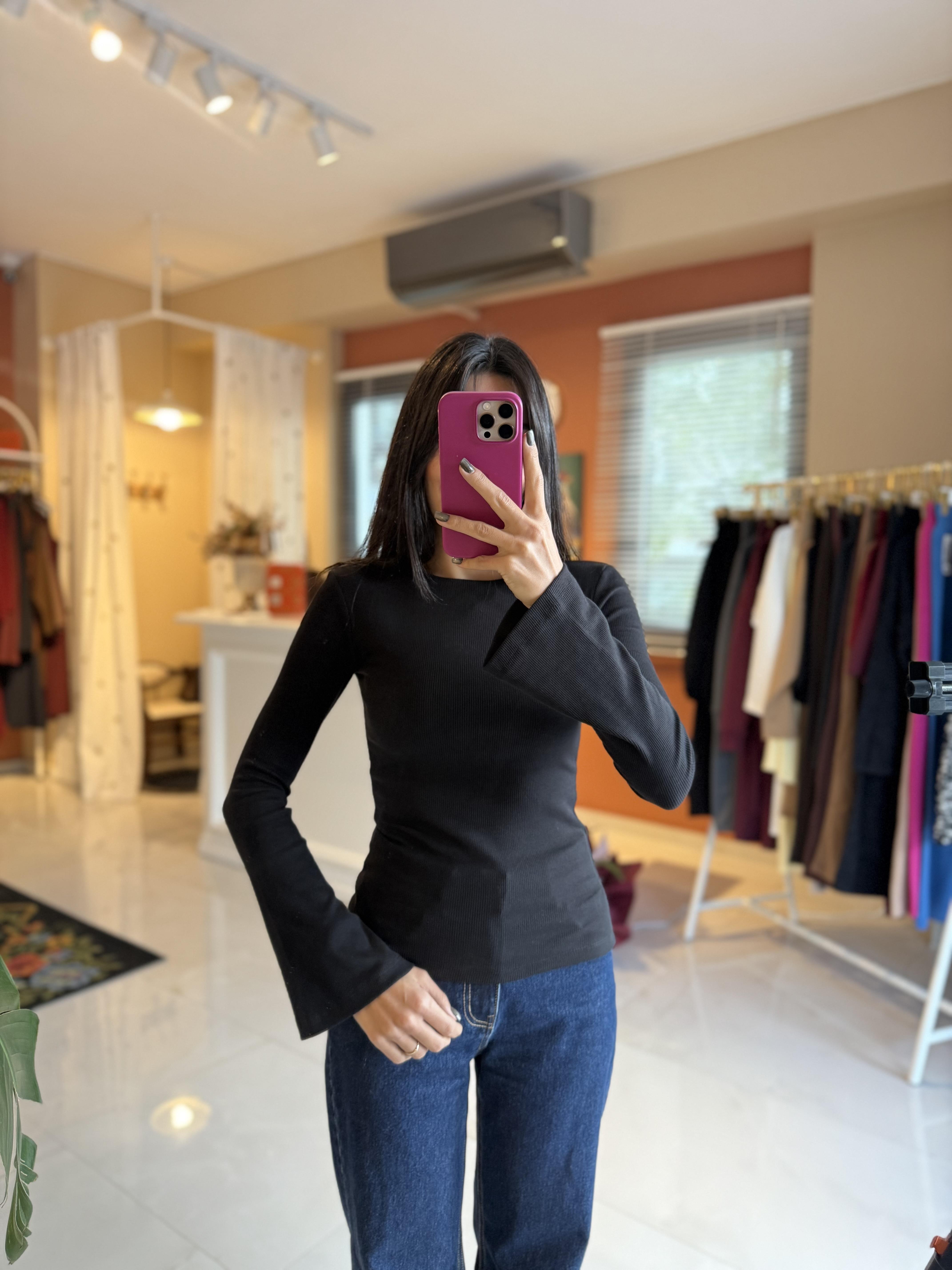 İspanyol Kol Fitilli Siyah Tshirt