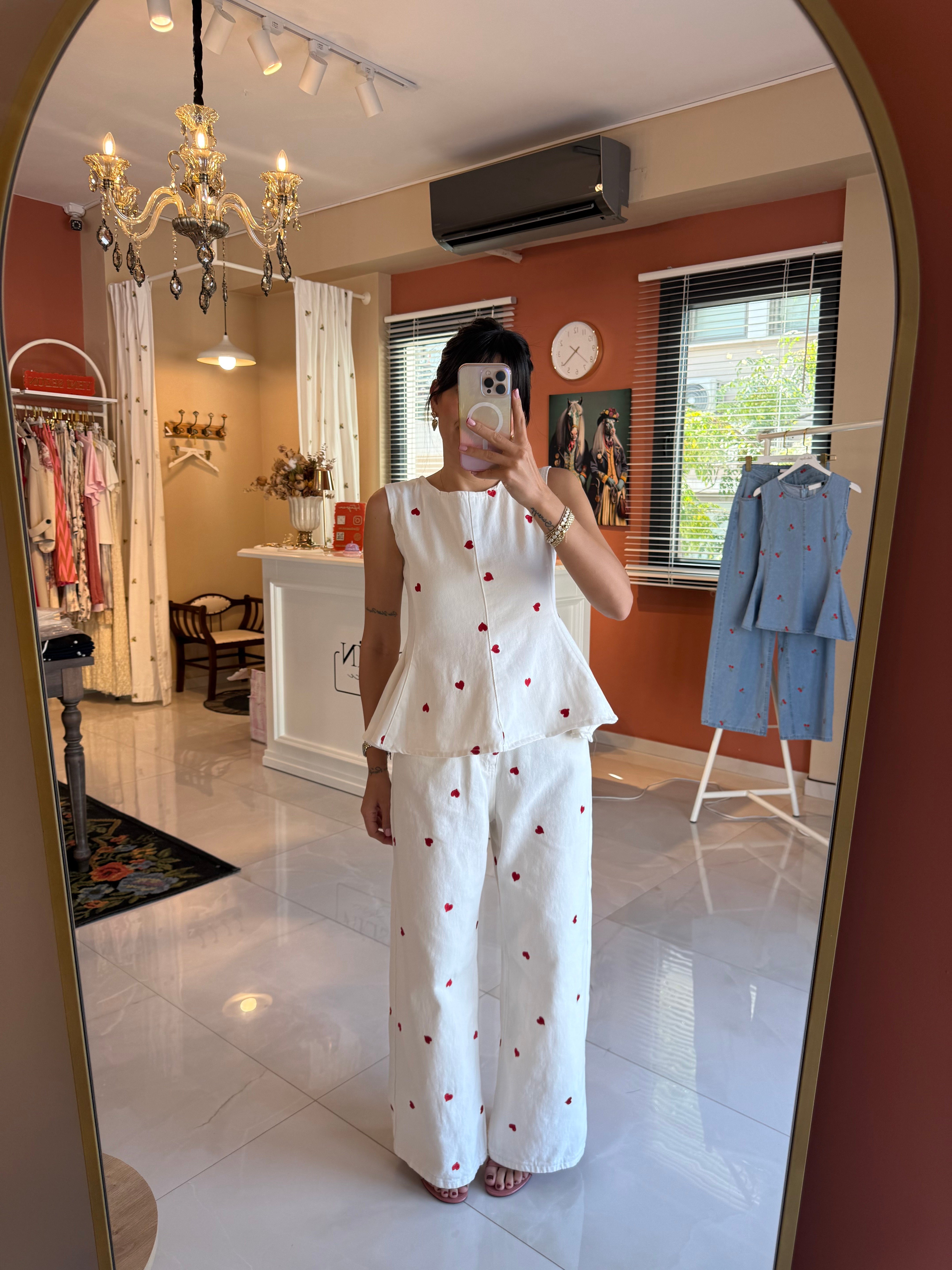 Kalp Nakışlı Ekru Denim Takım