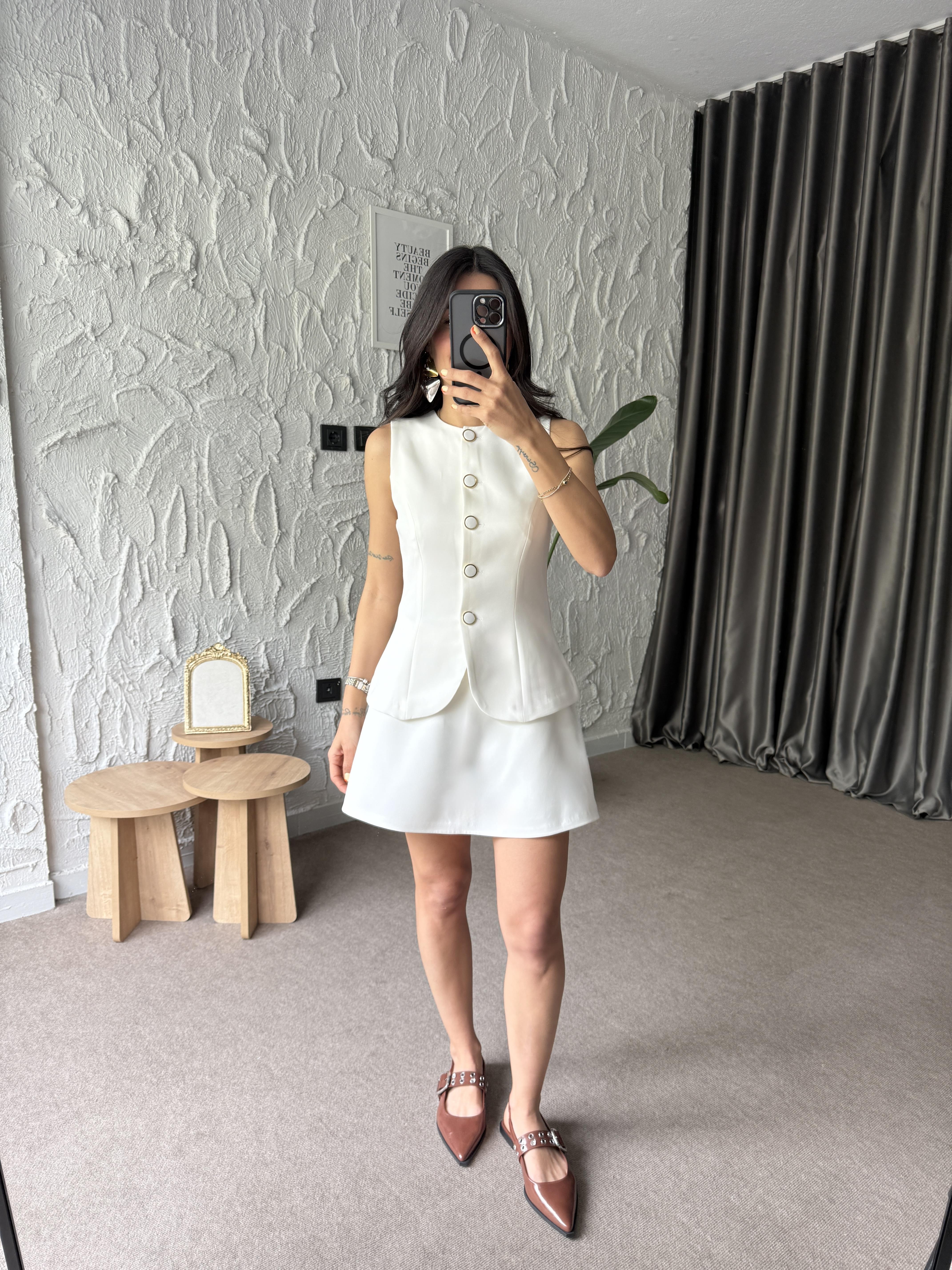 Kaplama Gold Düğmeli Tulum - Beyaz