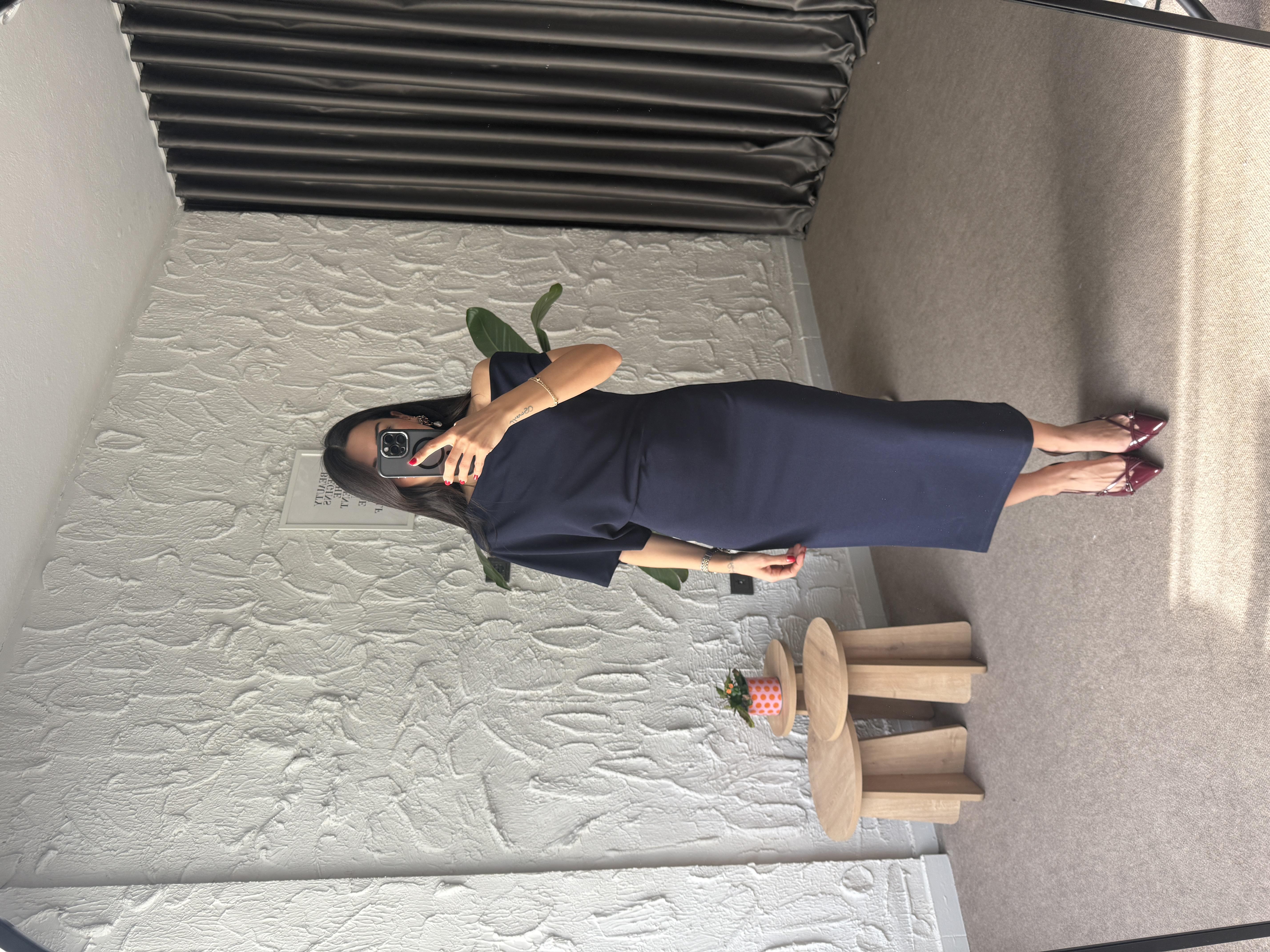 Omzu Açık Midi Elbise - Lacivert