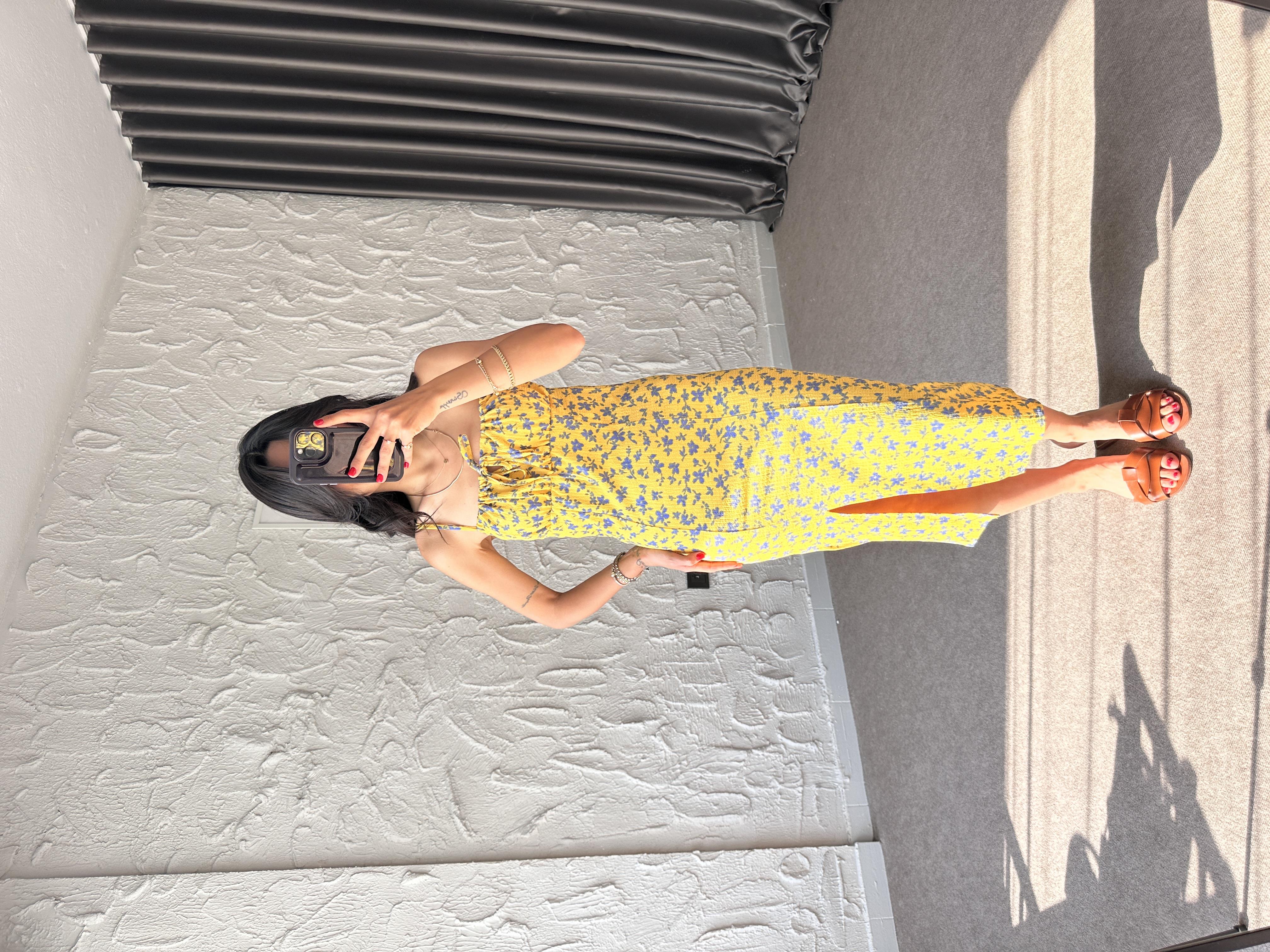 Sarı Çiçek Desenli Bürümcük Elbise