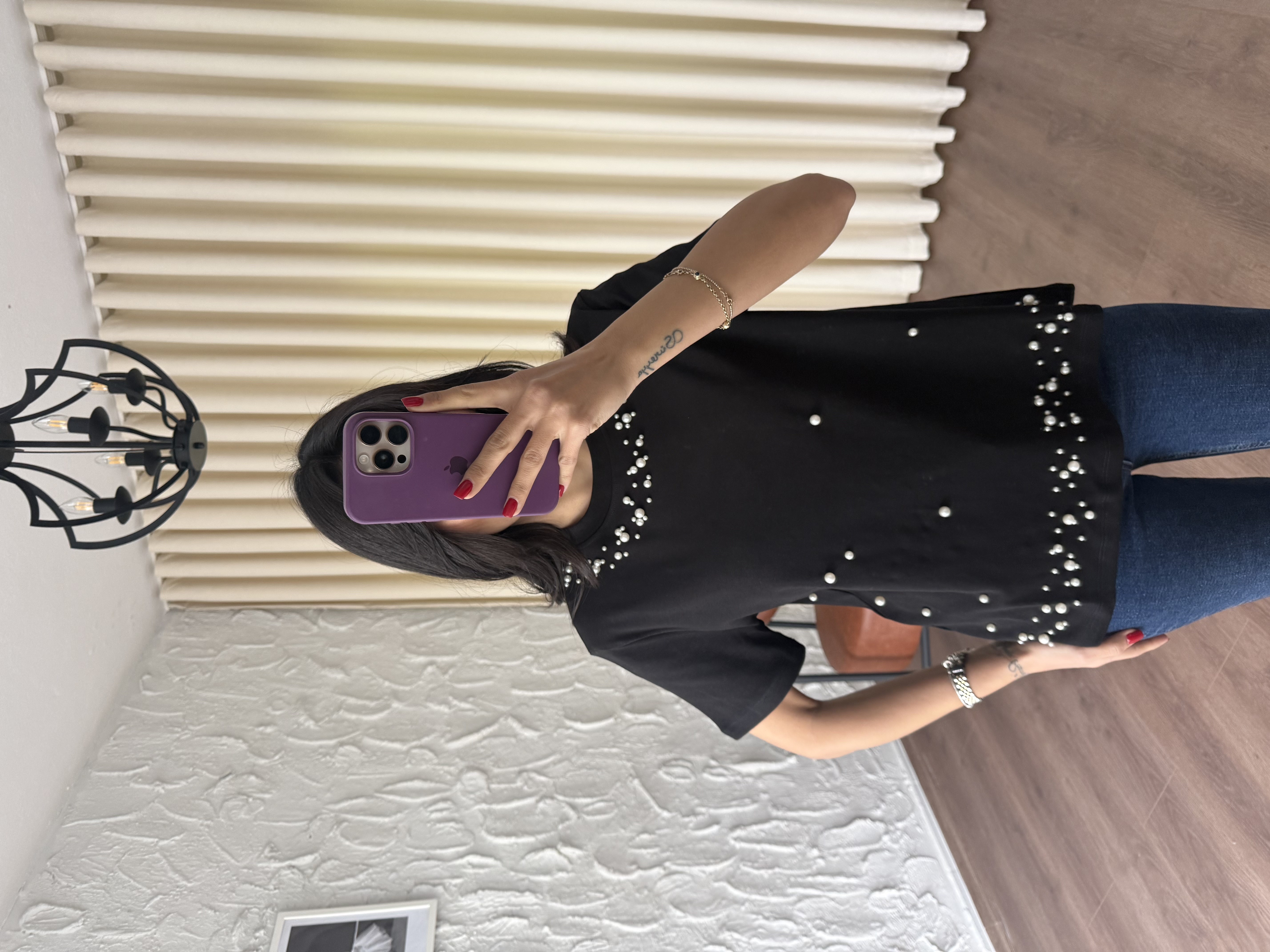 Siyah İncili Tshirt