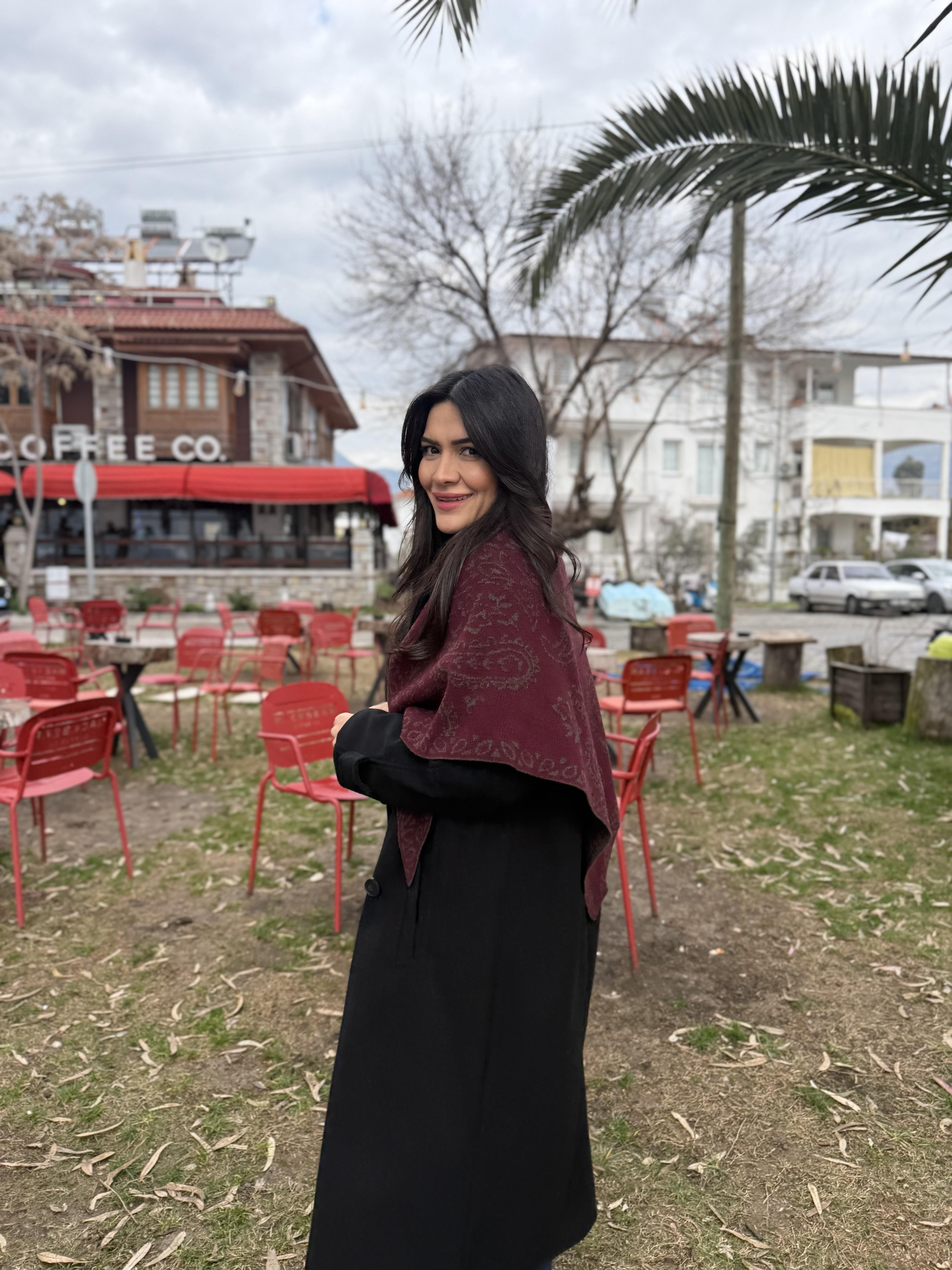 Üçgen Triko Bordo-Kahve Şal