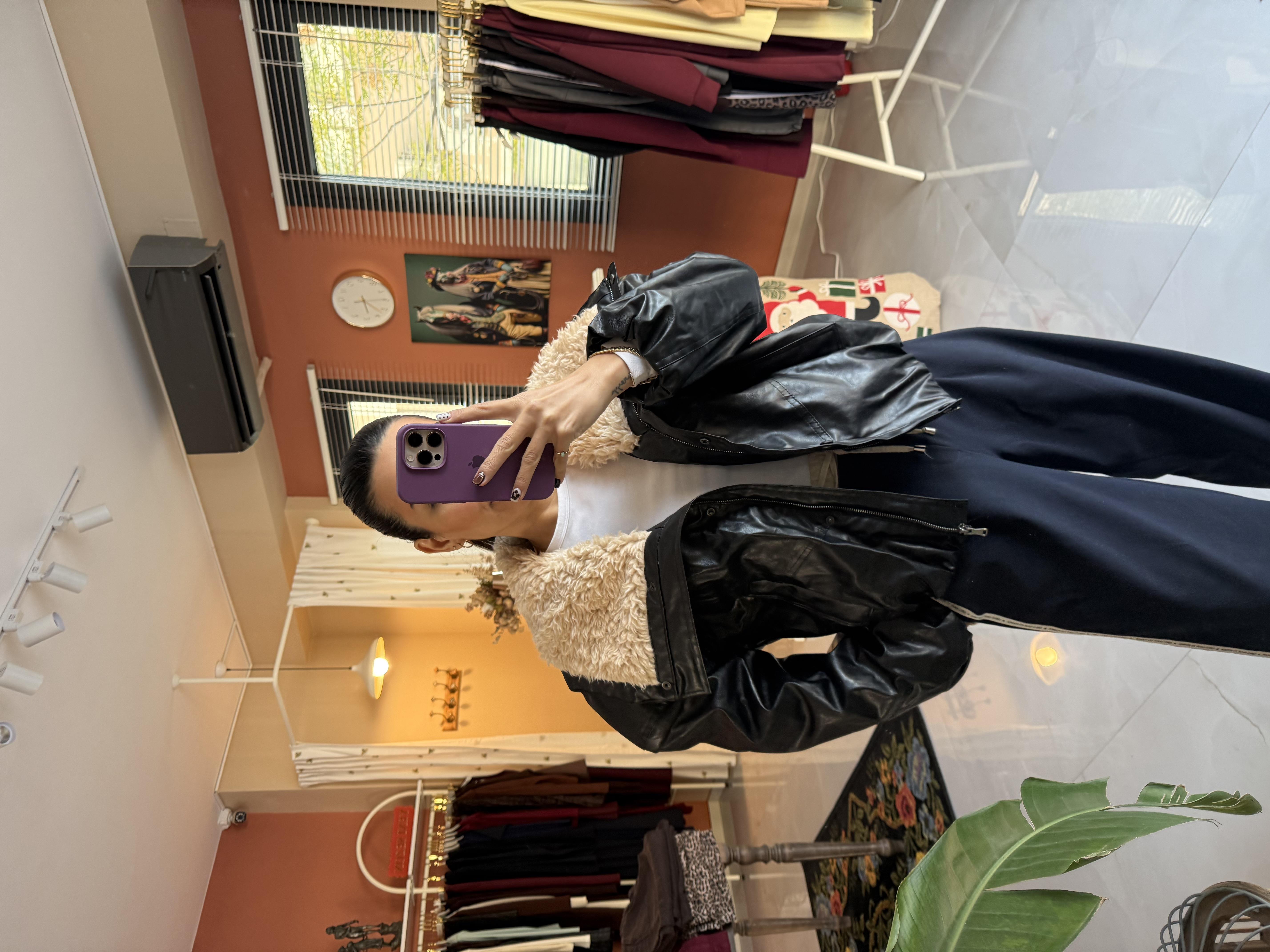 Yakası Kürklü Oversize Deri Mont