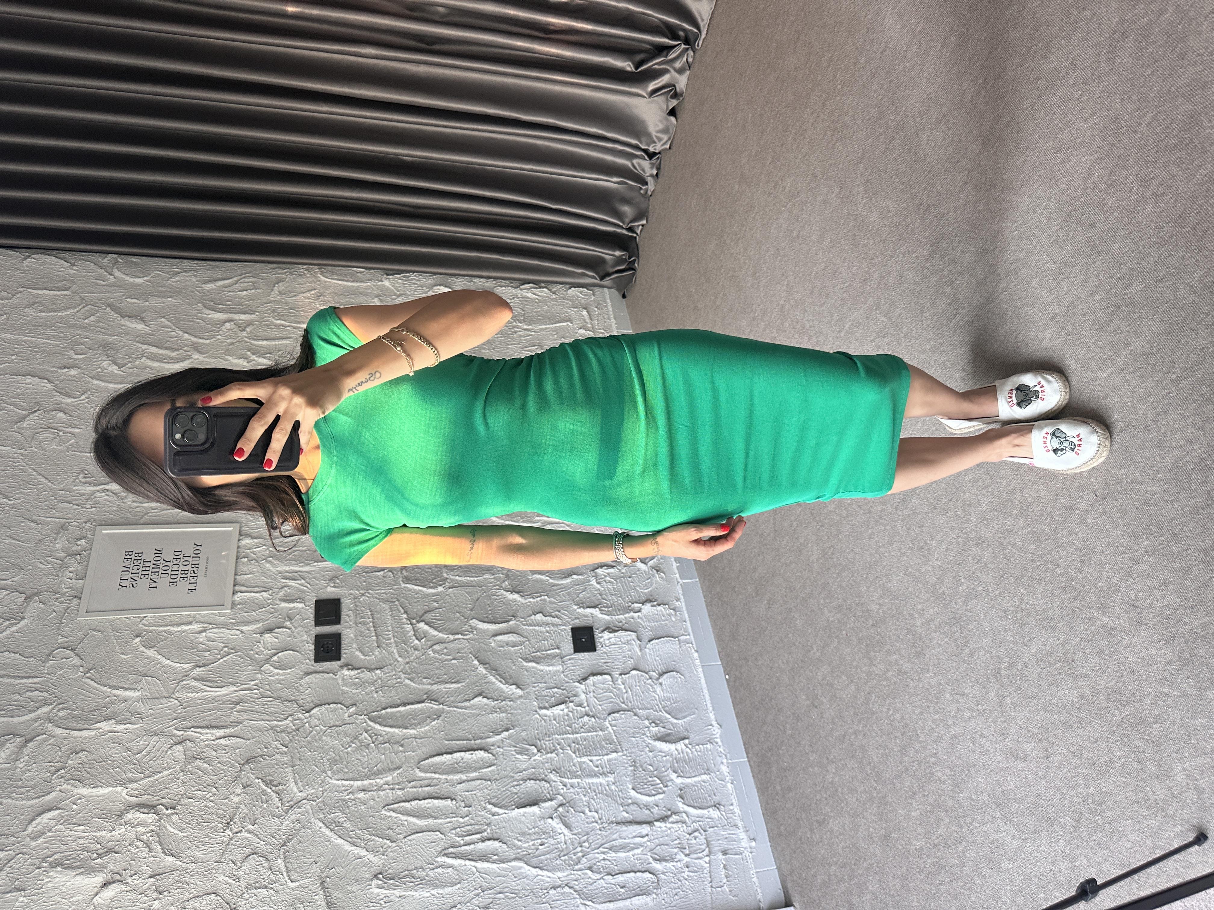 Yeşil Drape Detaylı Basic Elbise