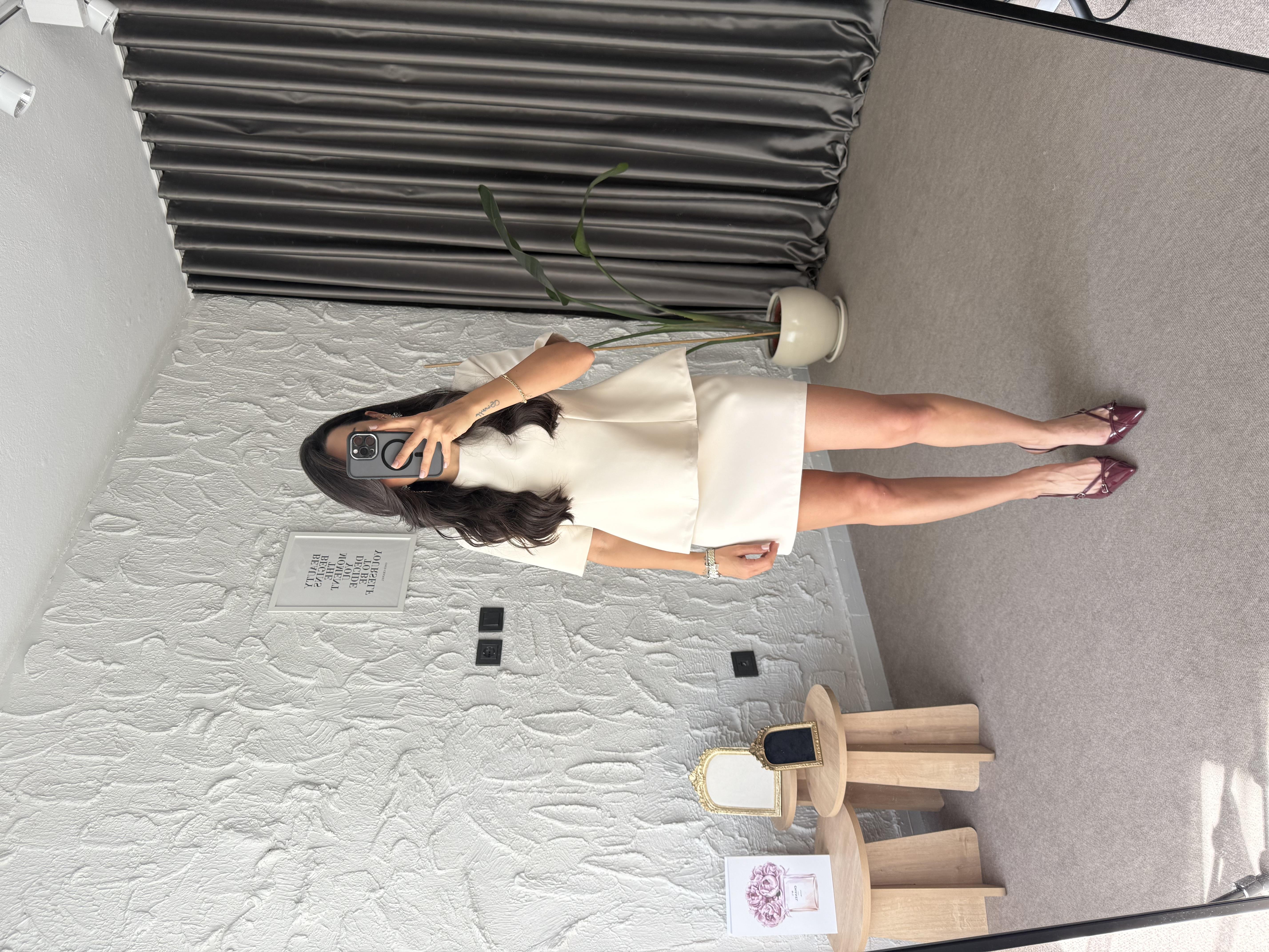 Yuka Bluz Etek Takım - Ekru