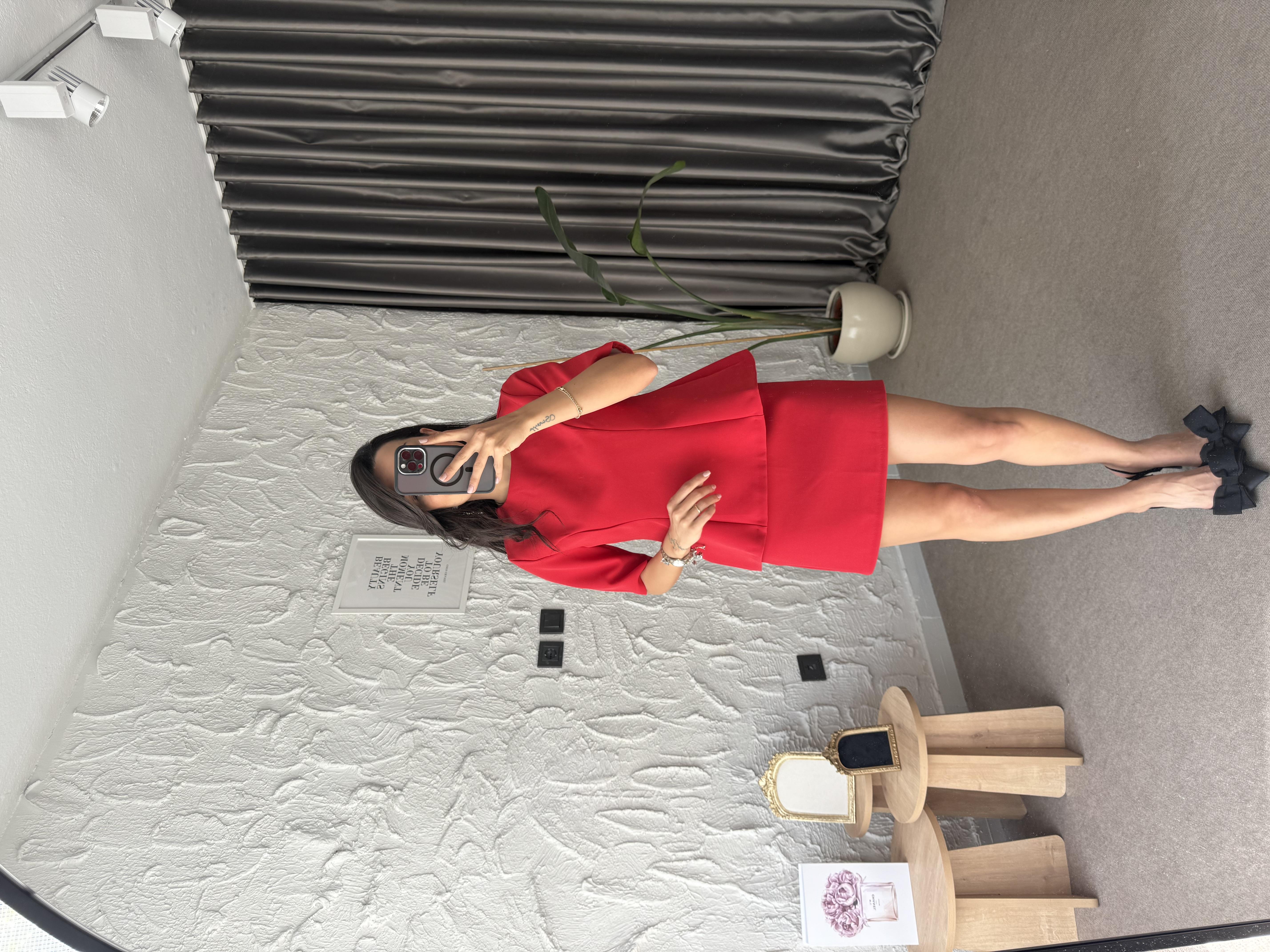 Yuka Bluz Etek Takım - Kırmızı