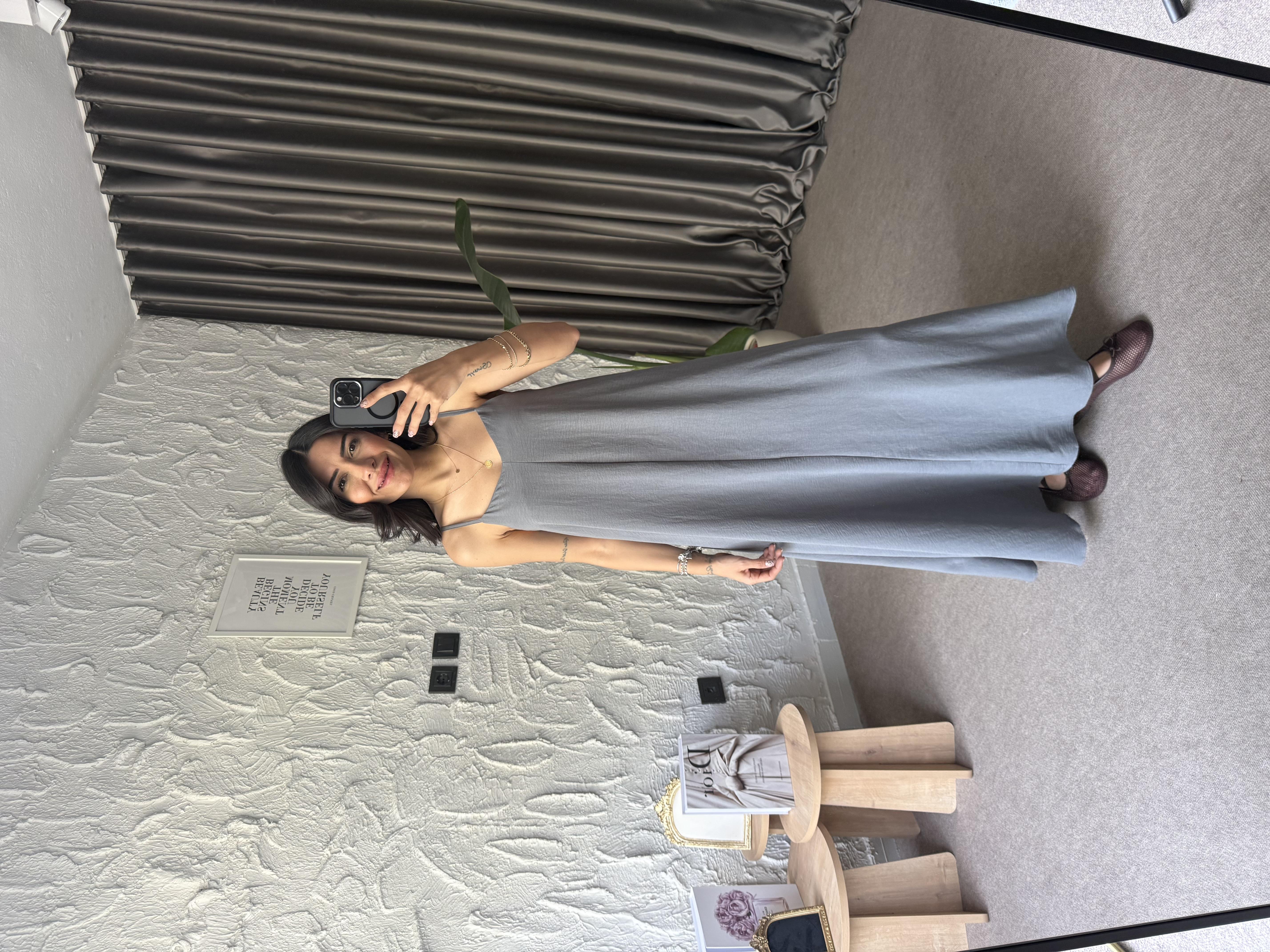 Alia Gri İp Askılı Rahat Kesim Elbise