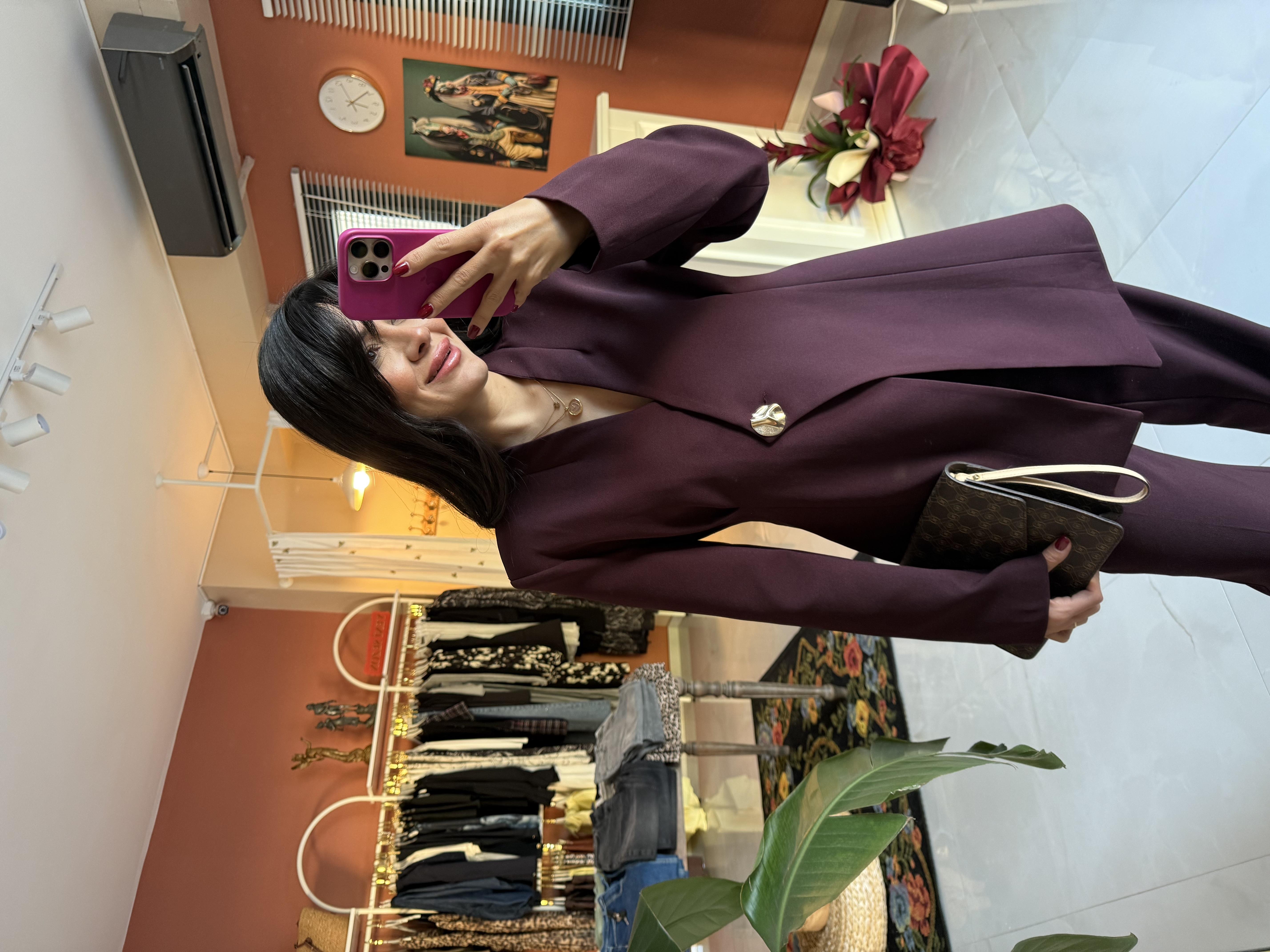 Asimetrik Kesim Mürdüm Blazer Takım · 3