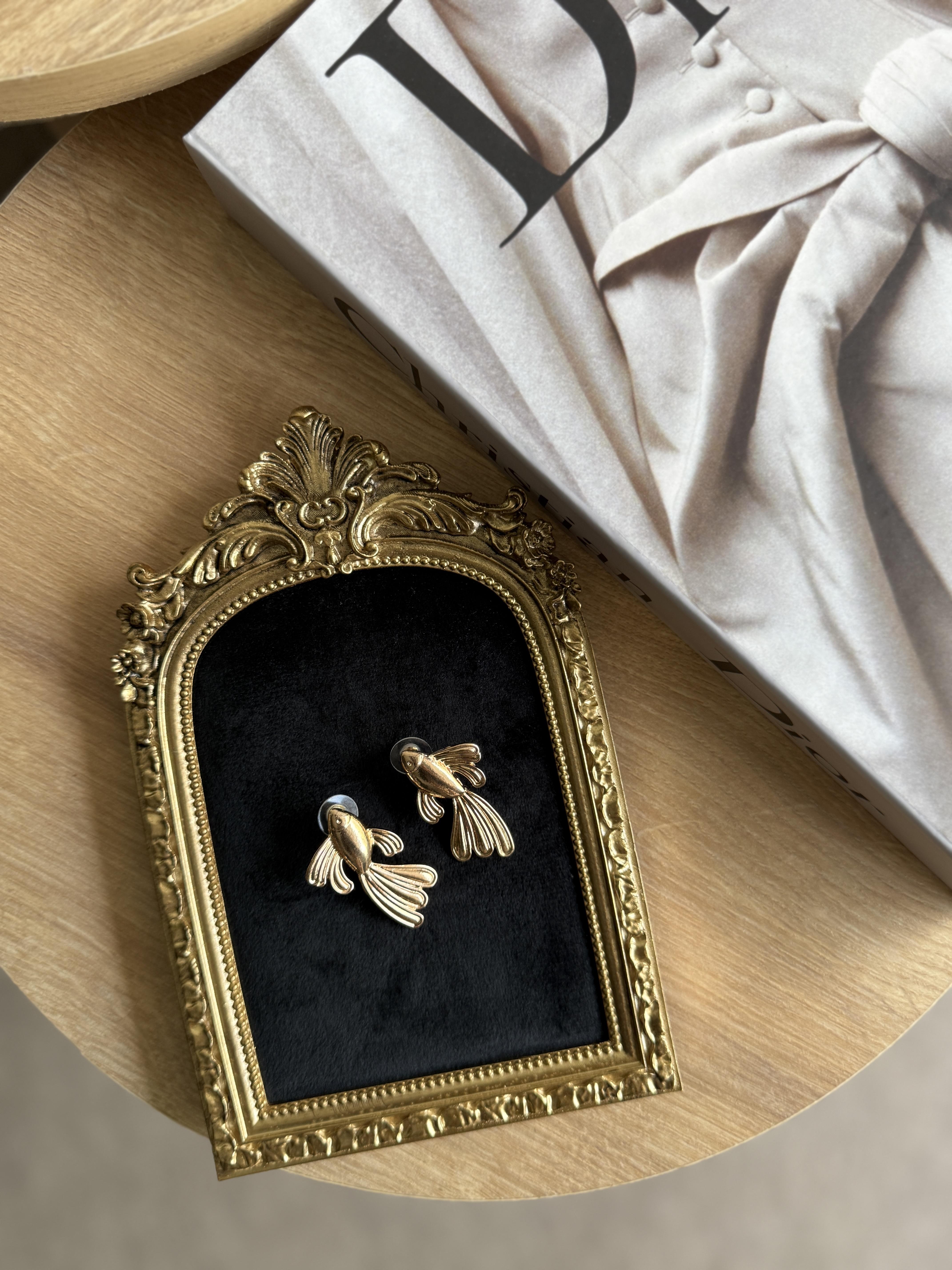 Balık Marka Model Küpe