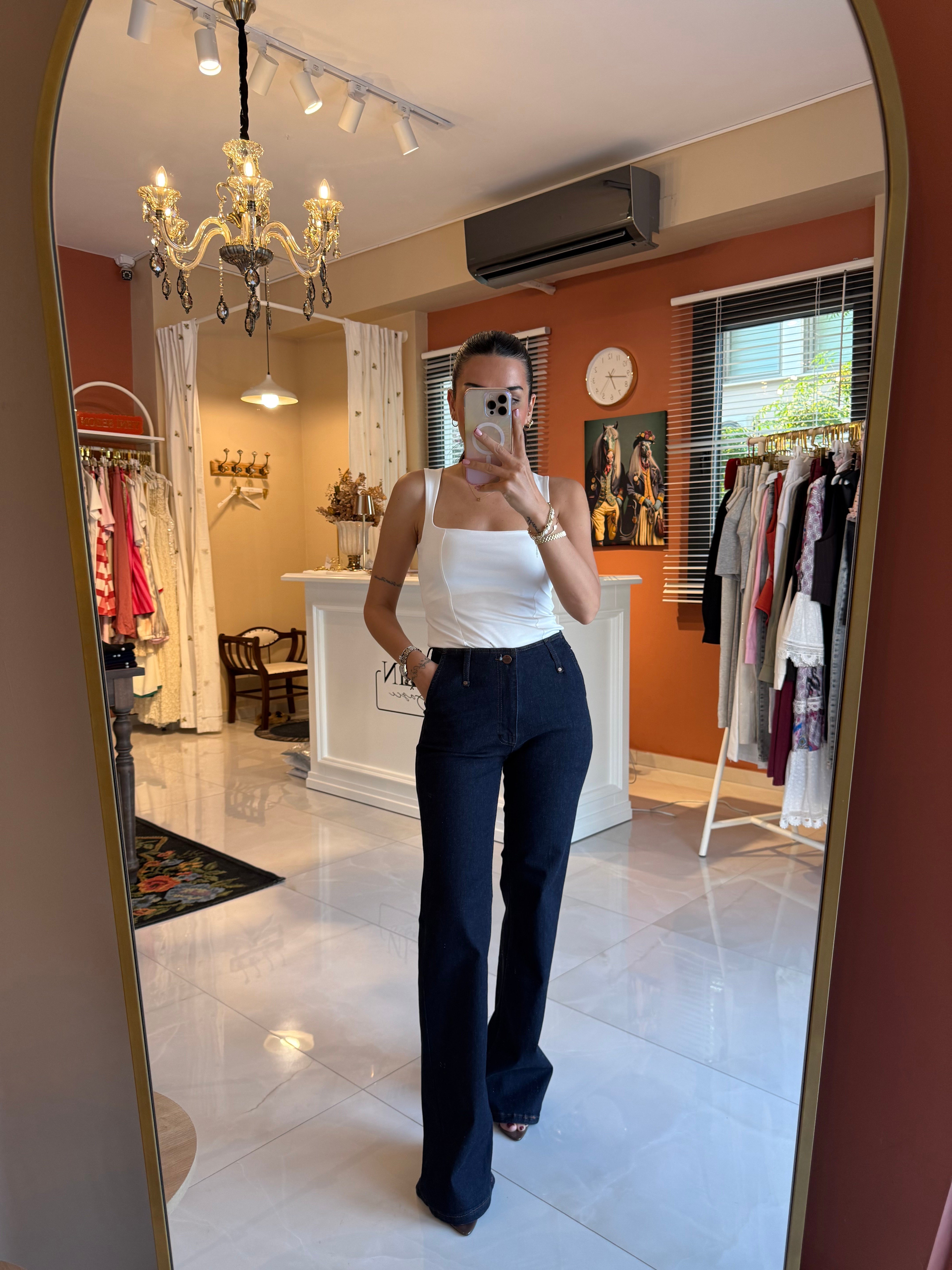 Bel Detaylı Likralı Jean Pantolon