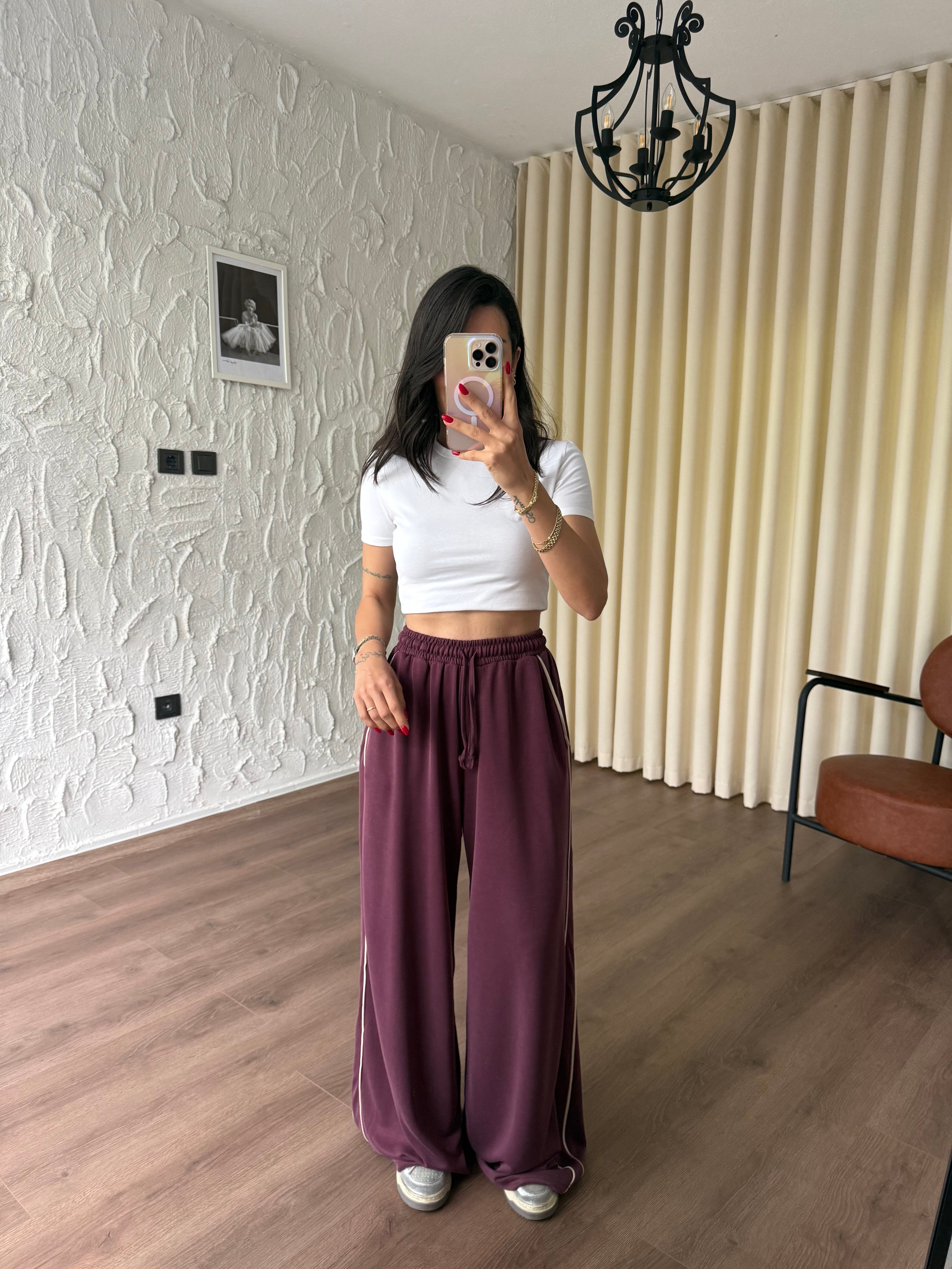 Beyaz Biyeli Bordo Eşofman Altı