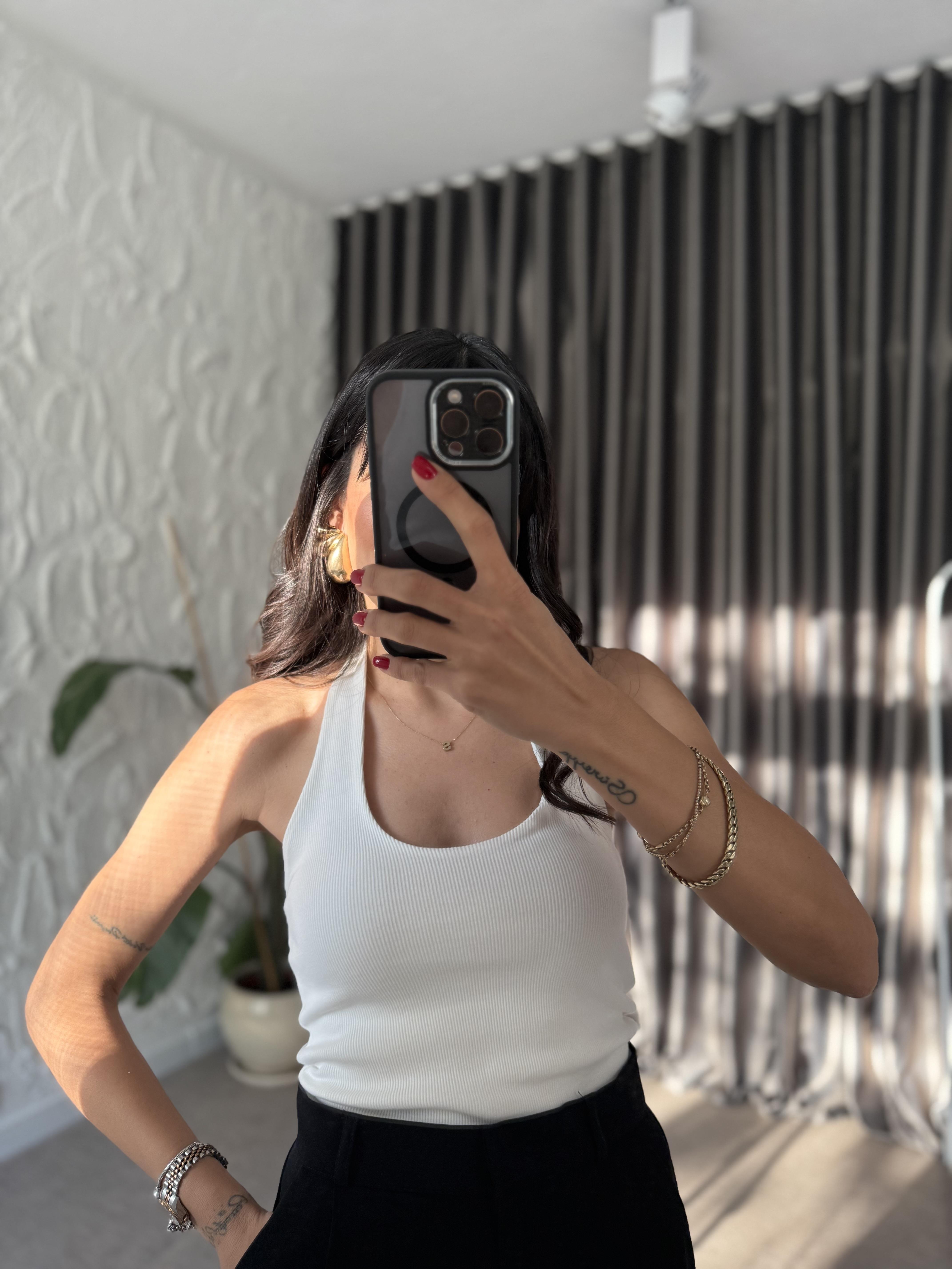 Beyaz Halter Yaka Atlet