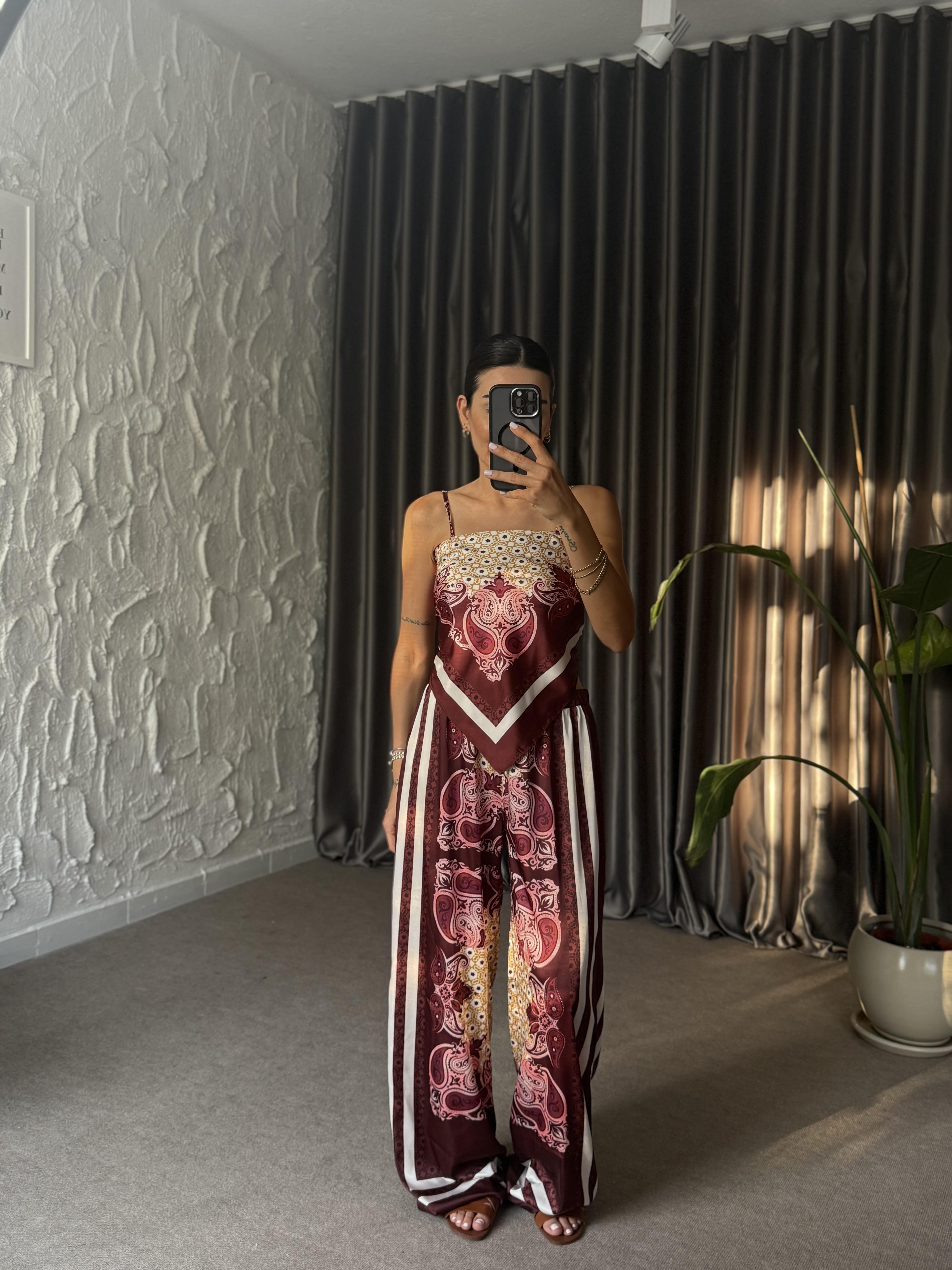 Bordo Desenli Arkadan Bağlamalı Bluz Pantolon · 2