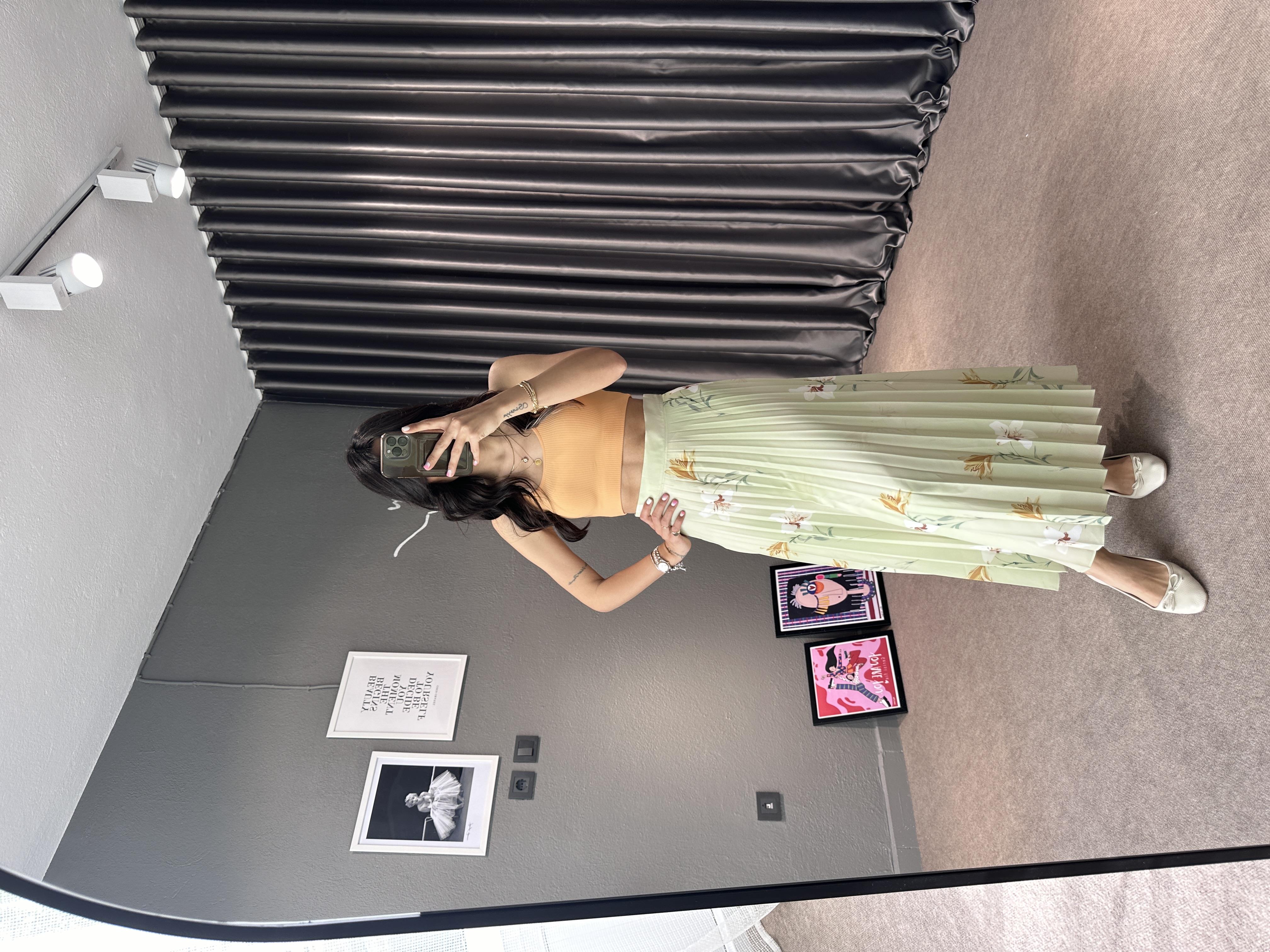 Çiçek Desenli Piliseli Tül Etek