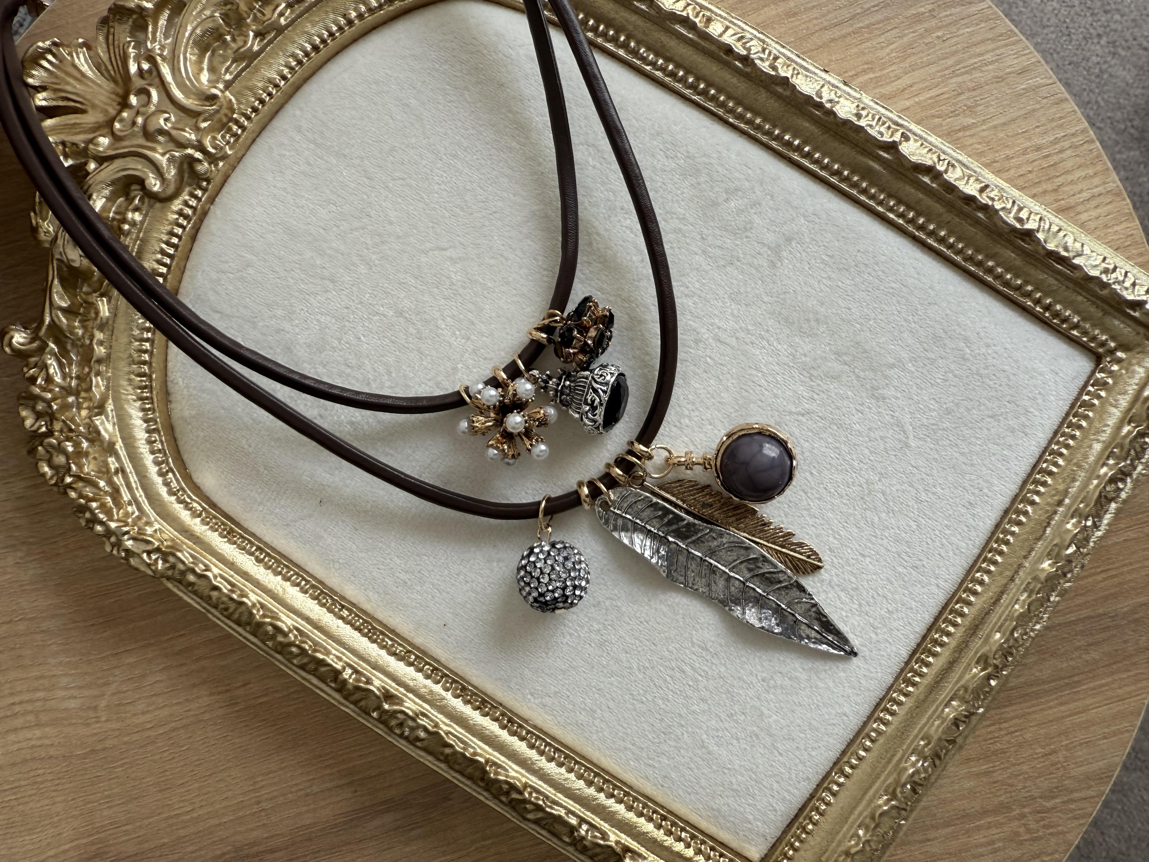 Deri İpli İkili Bohem Kolye