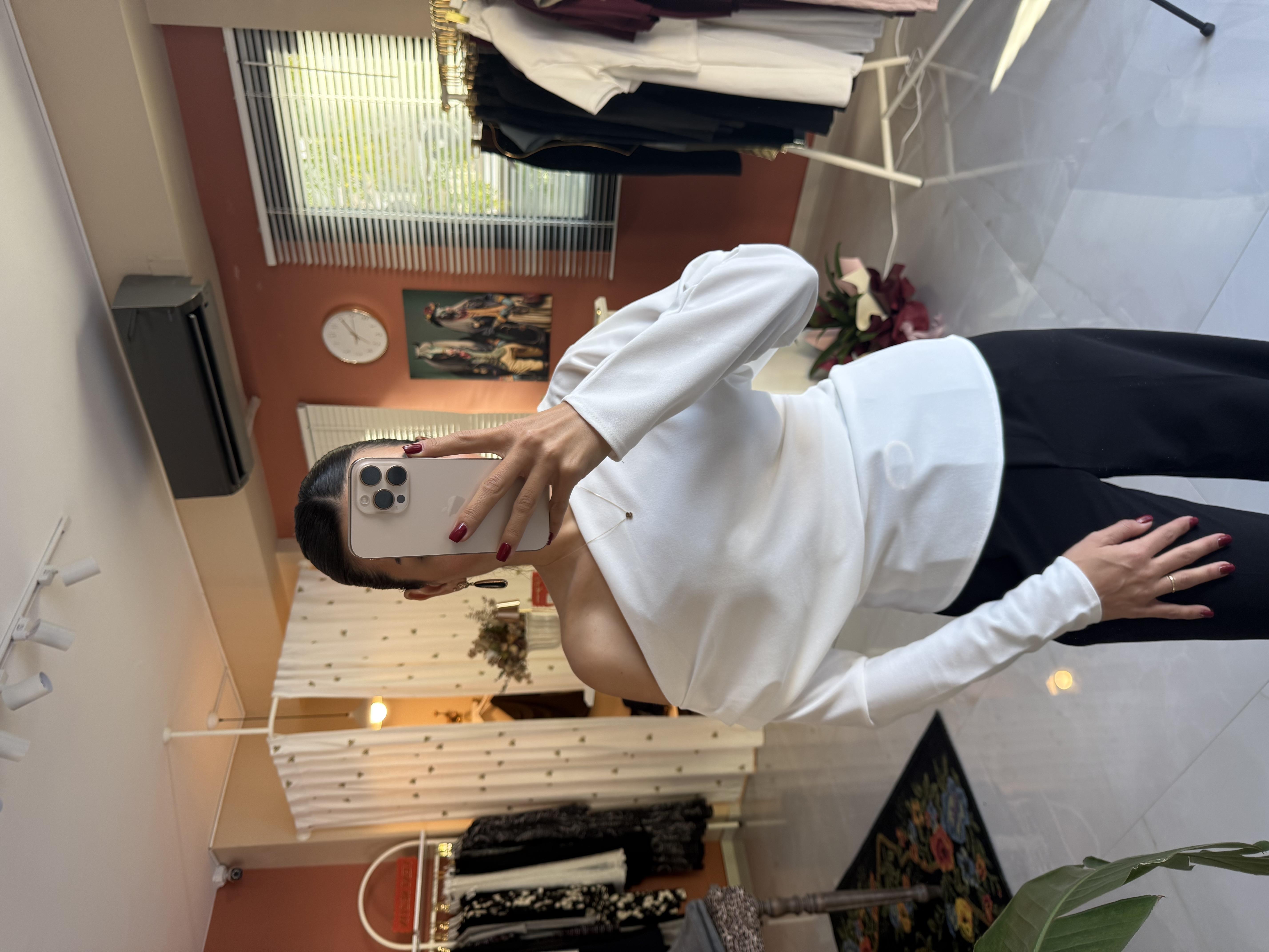 Düşük Omuz Drape Detaylı Ekru Bluz