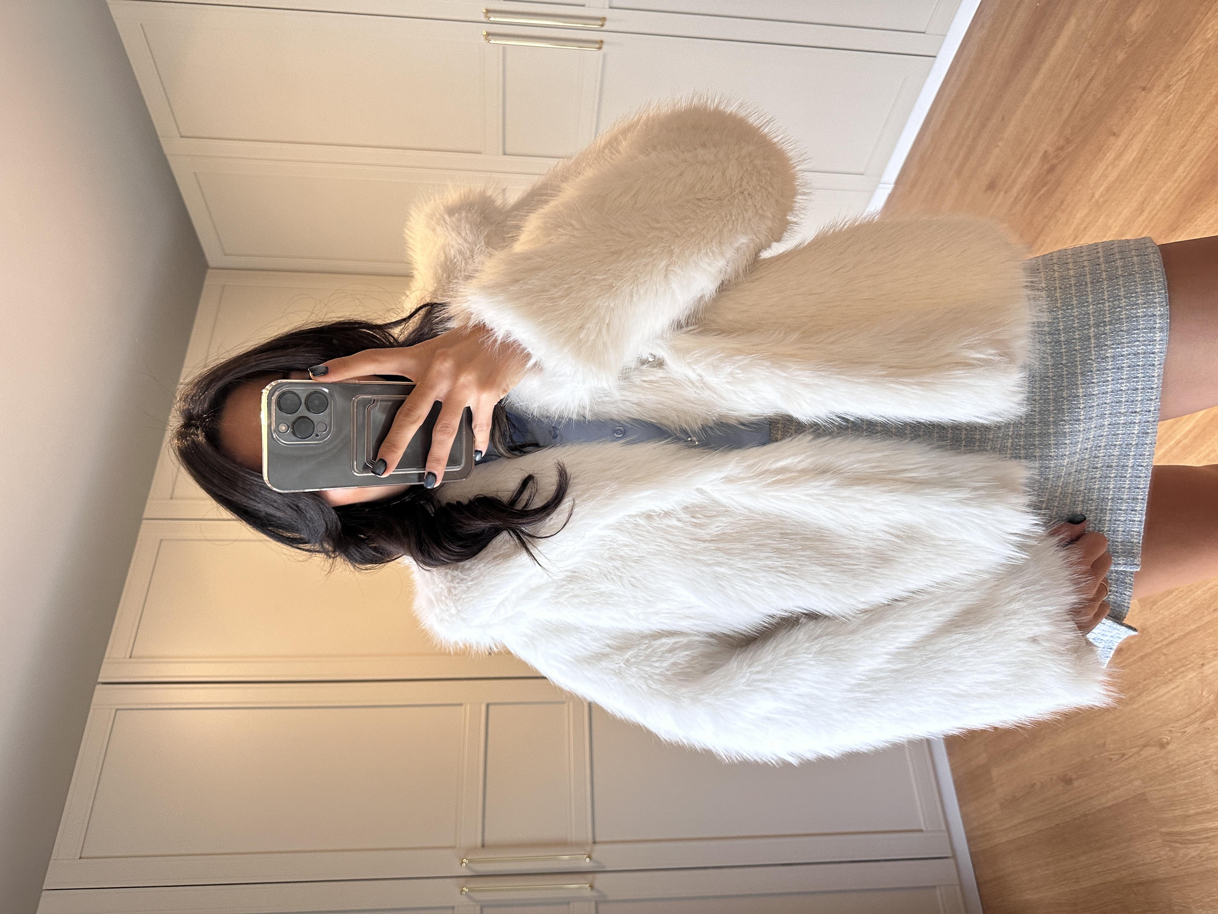 Ekru Yaka Detay Premium Suni Kürk