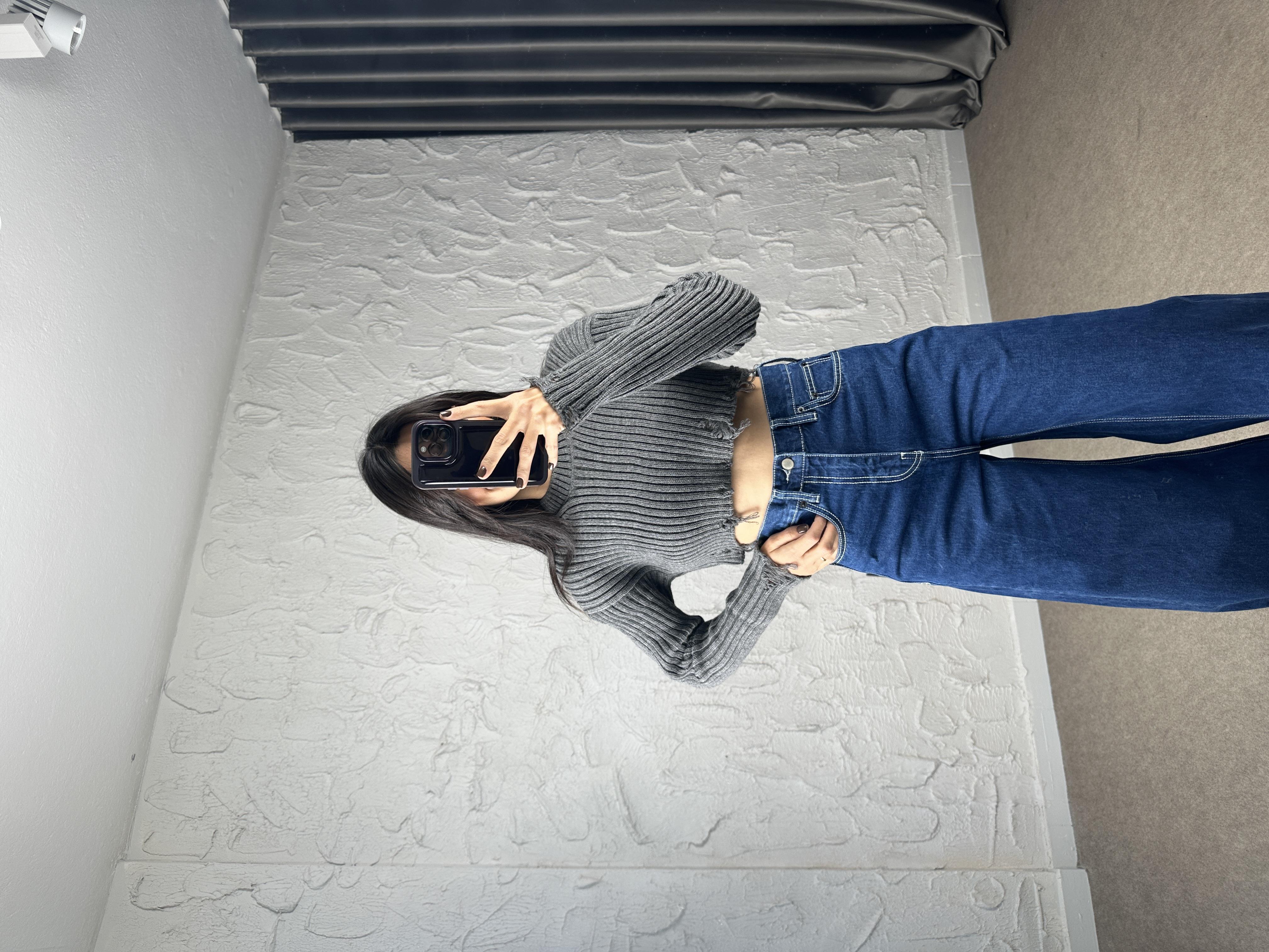 Füme Sökük Detaylı Crop Kazak · 3