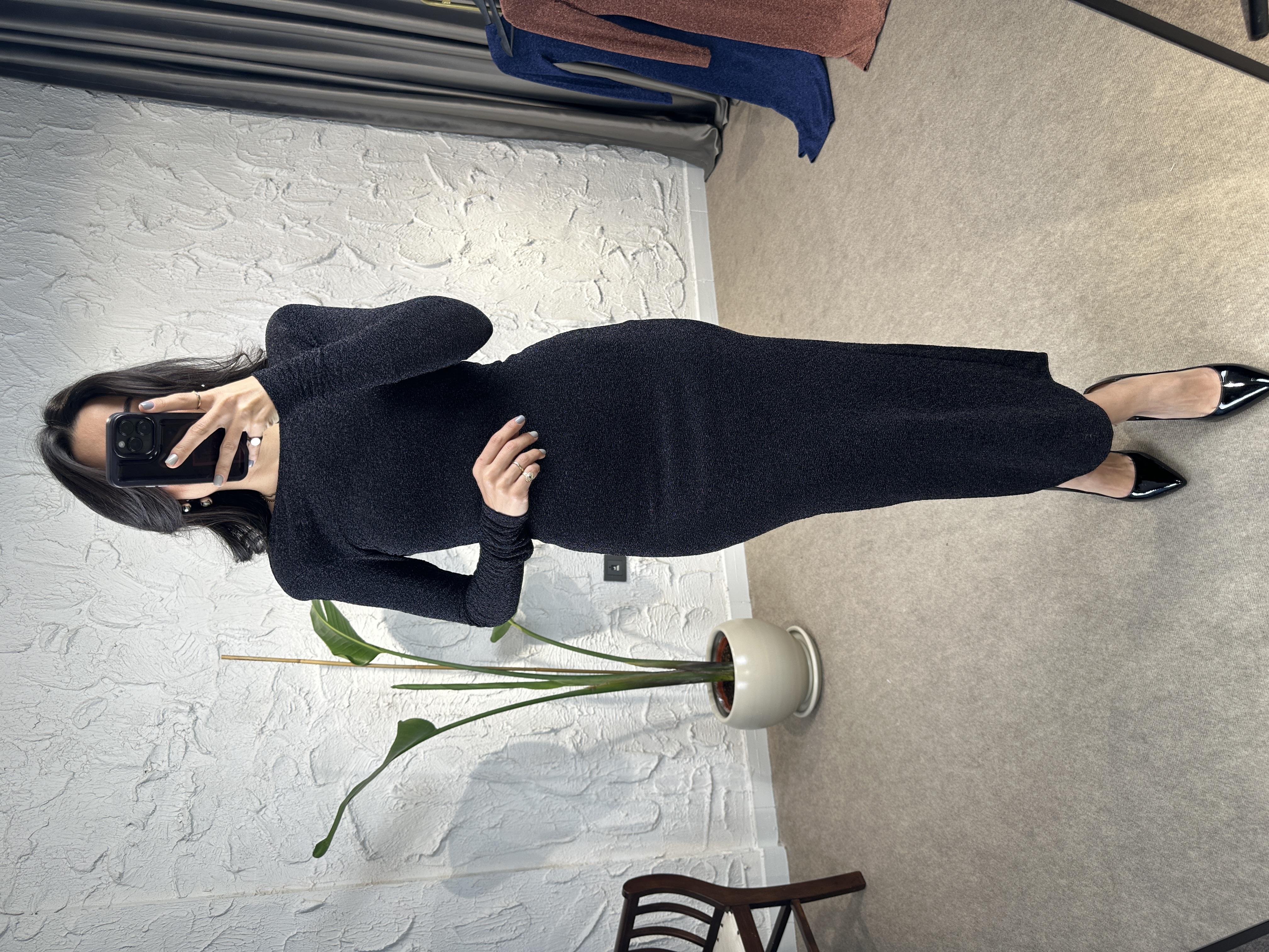 Glint Siyah Sırt Dekolteli Elbise