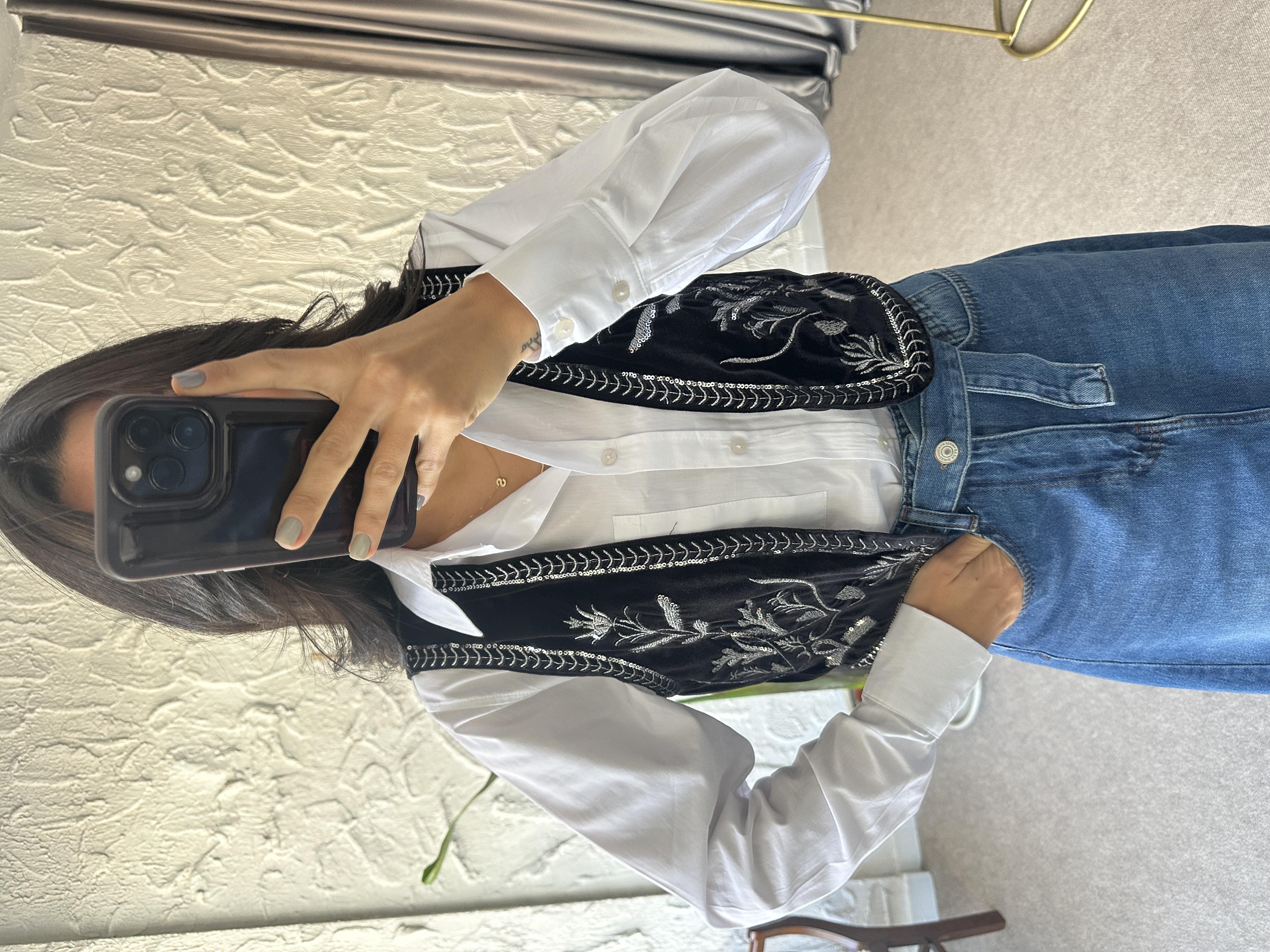 Gümüş İşlemeli Kadife Yelek