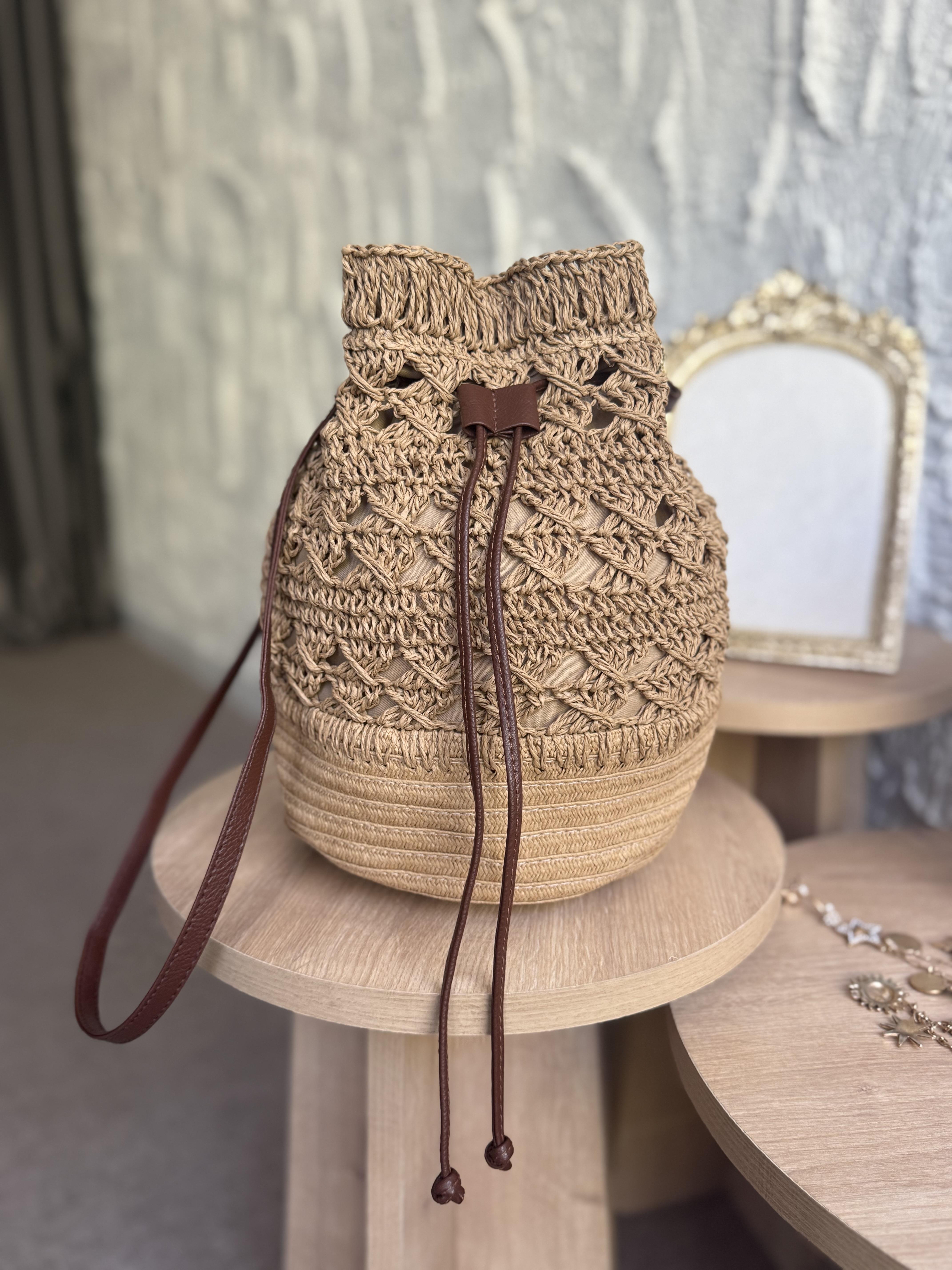 Hasır El Örgüsü Bucket Omuz Çantası