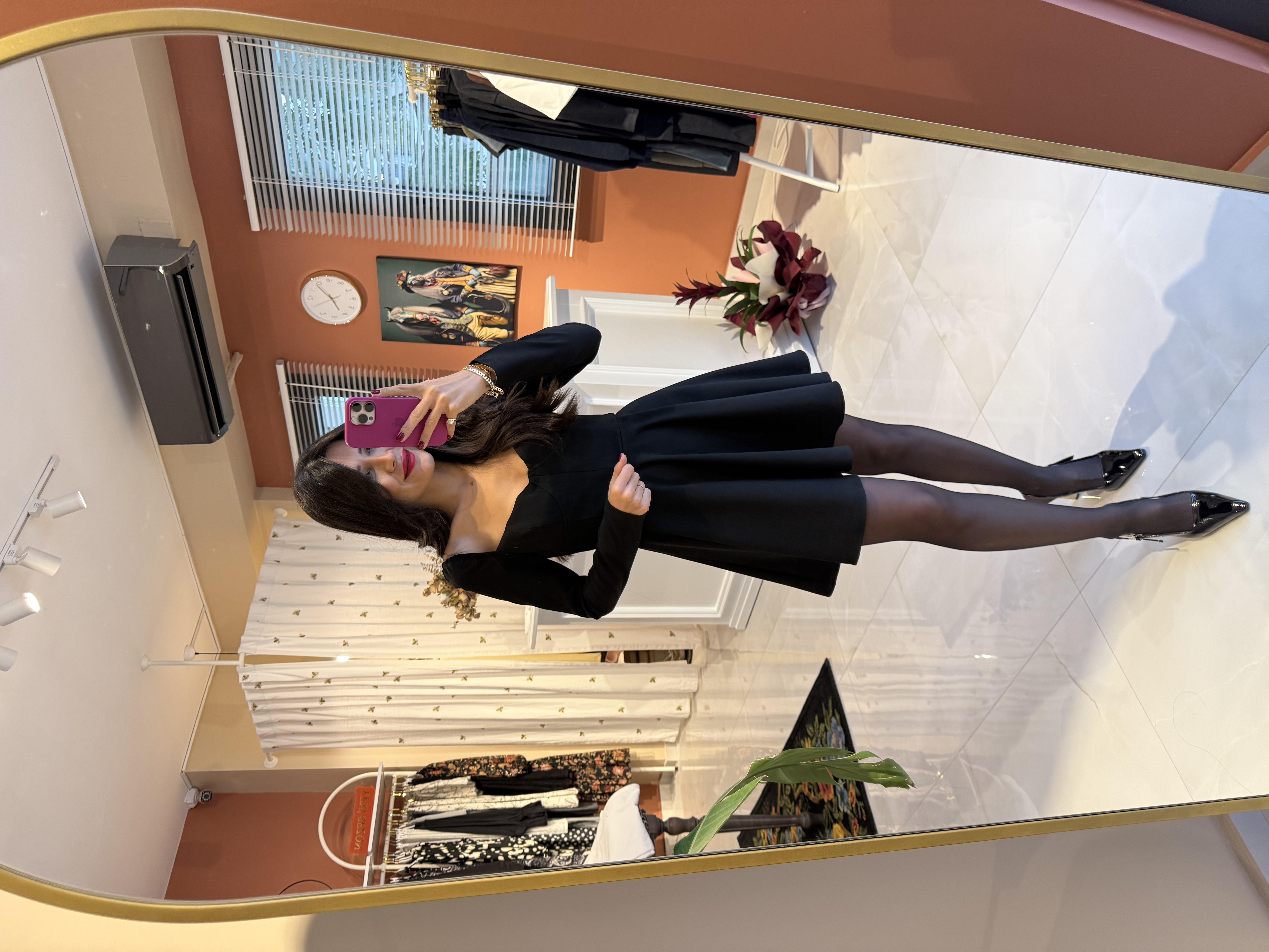 Kalp Yaka Kulplu Kloş Mini Elbise