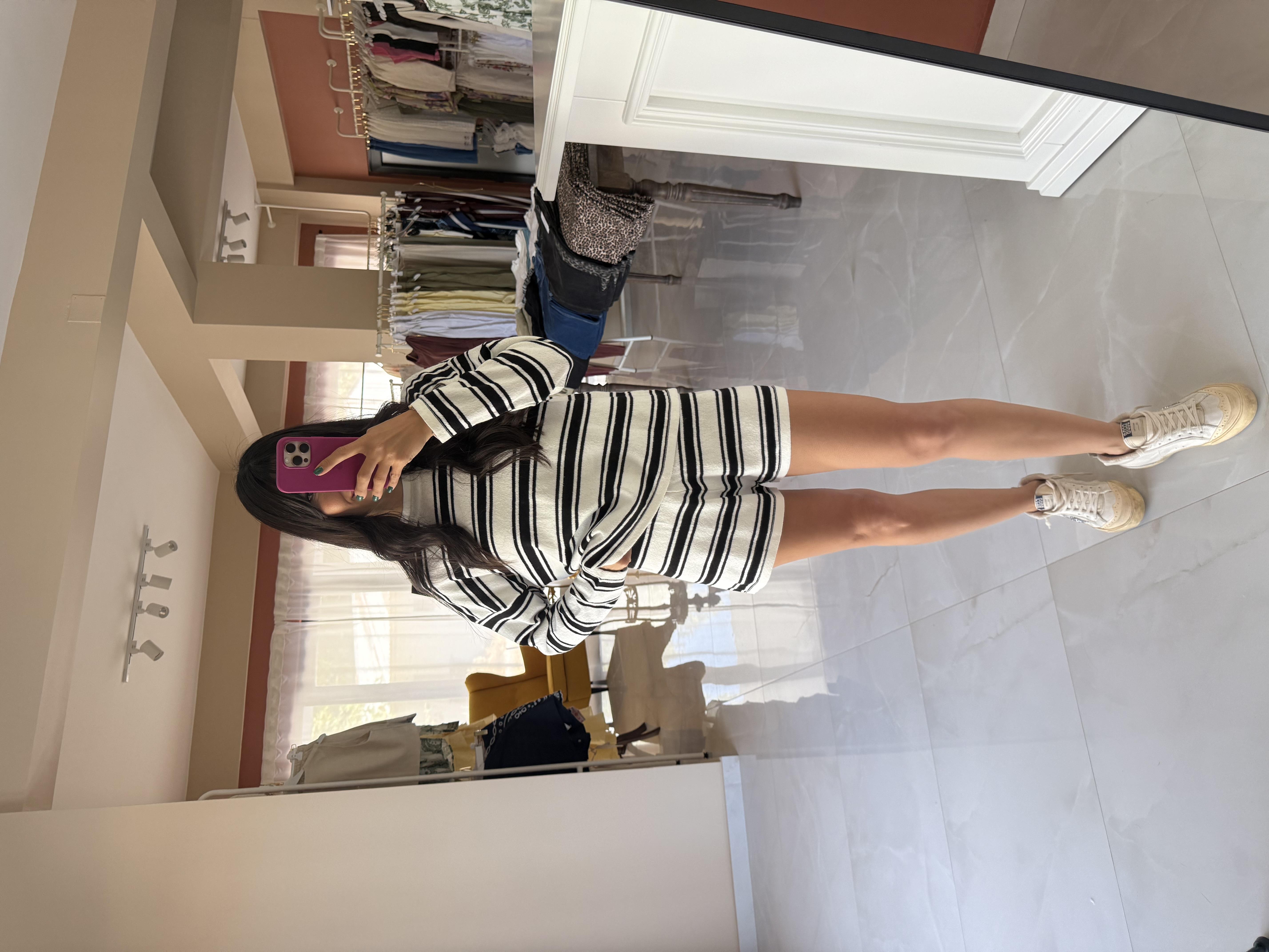 Kemik Siyah Çizgili Triko Takım