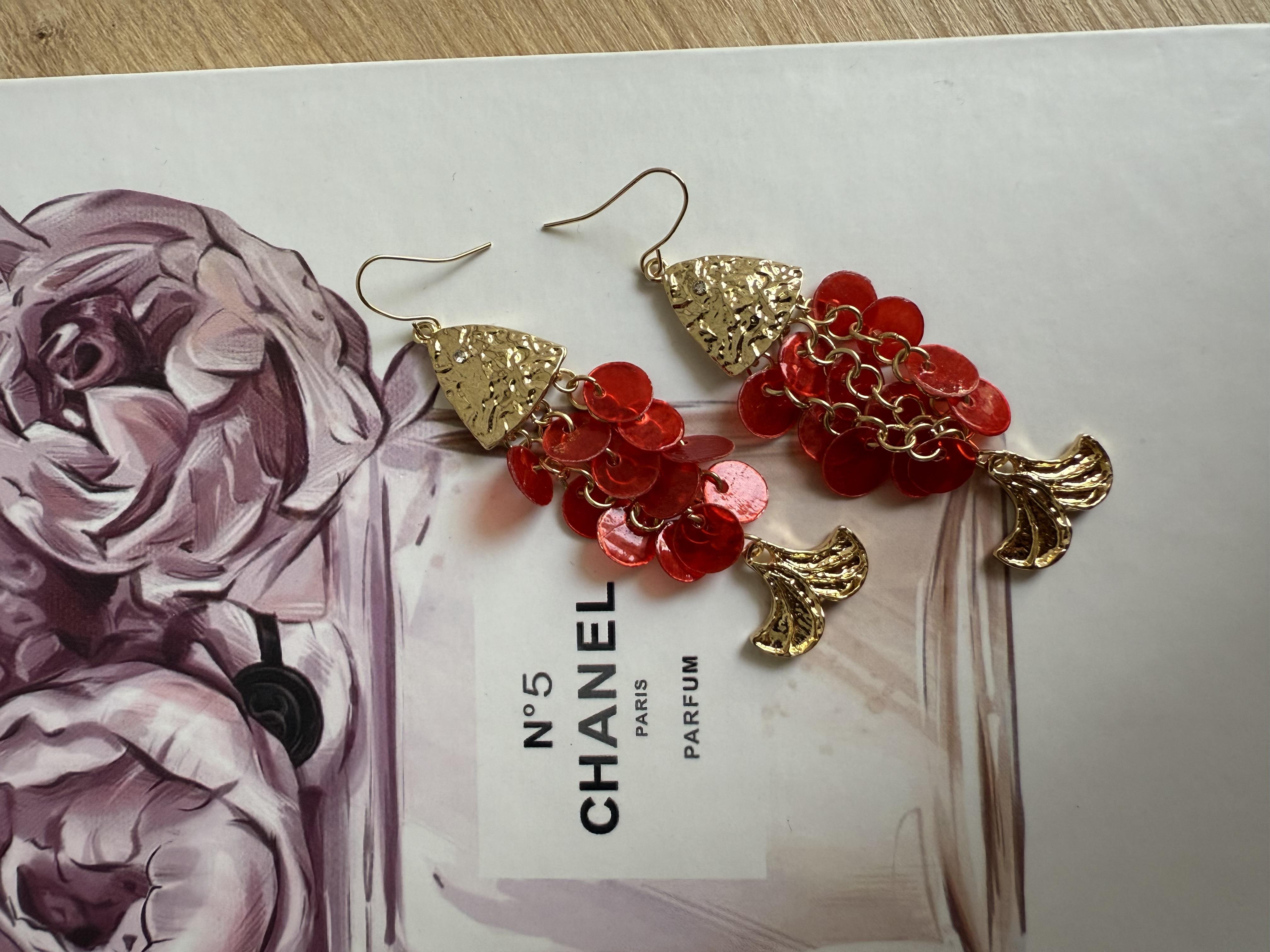 Kırmızı Pullu Balık Küpe