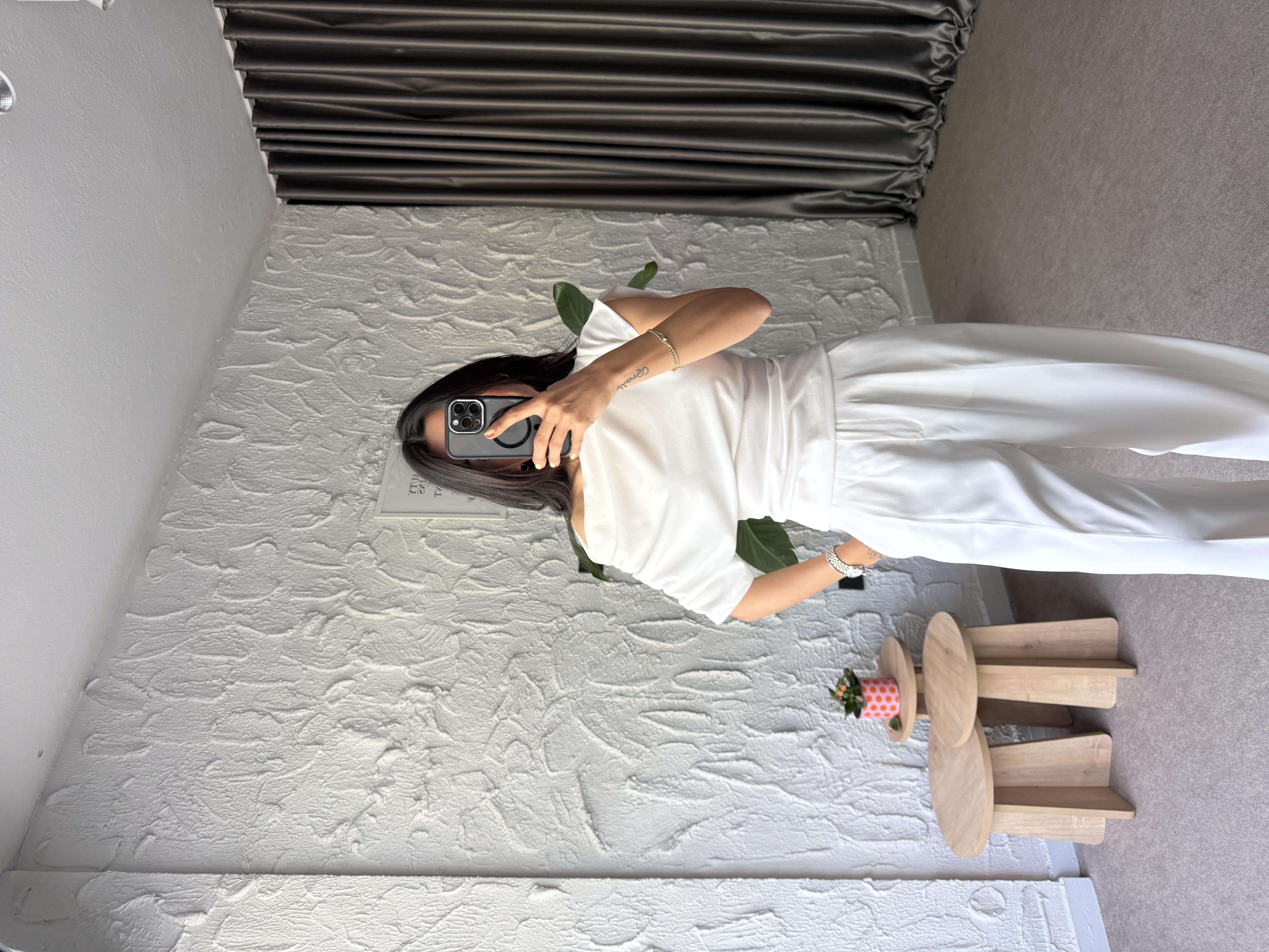 Kol Drapeli Bluz - Beyaz