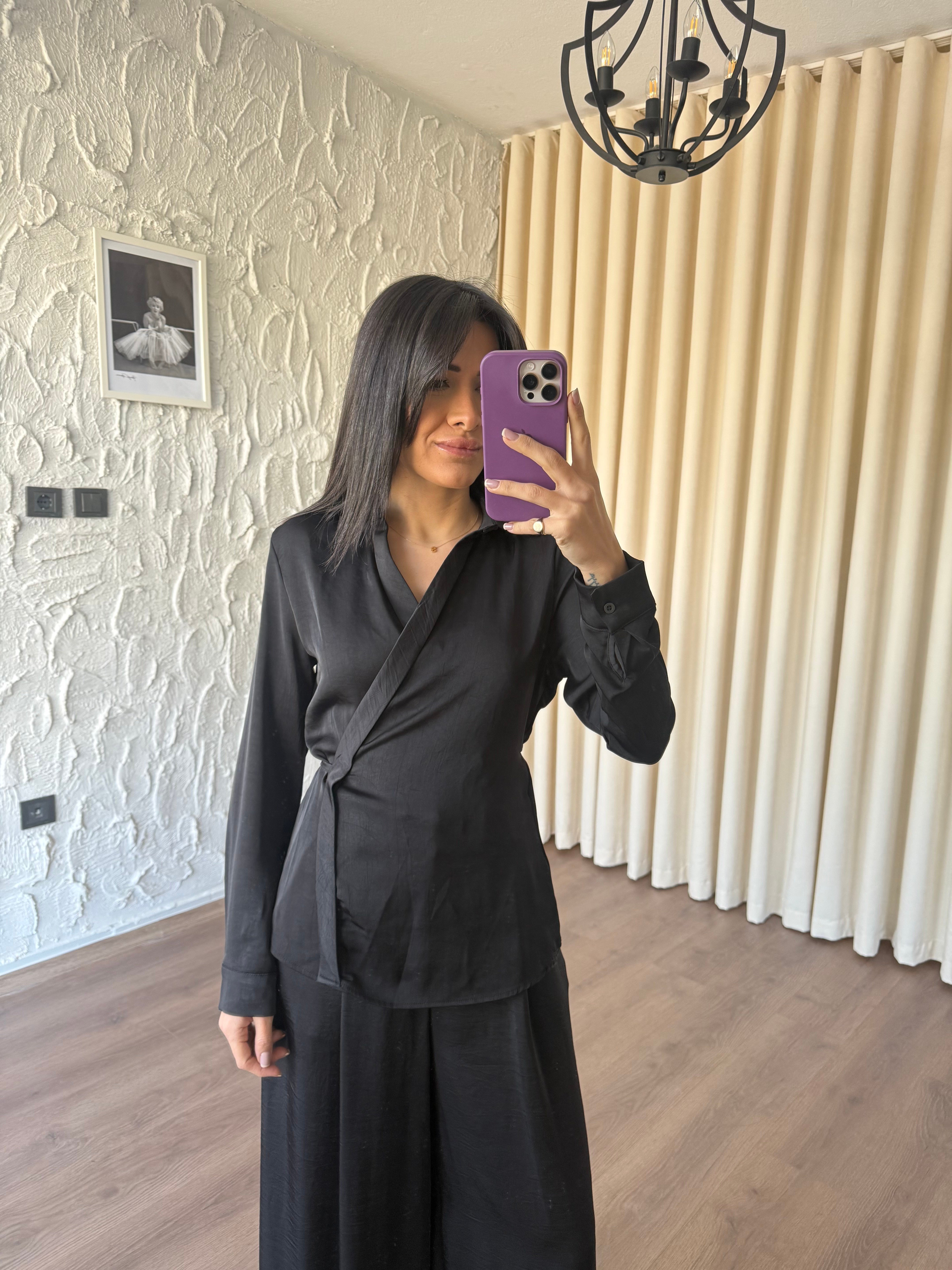 Kruvaze Model Siyah Saten Gömlek